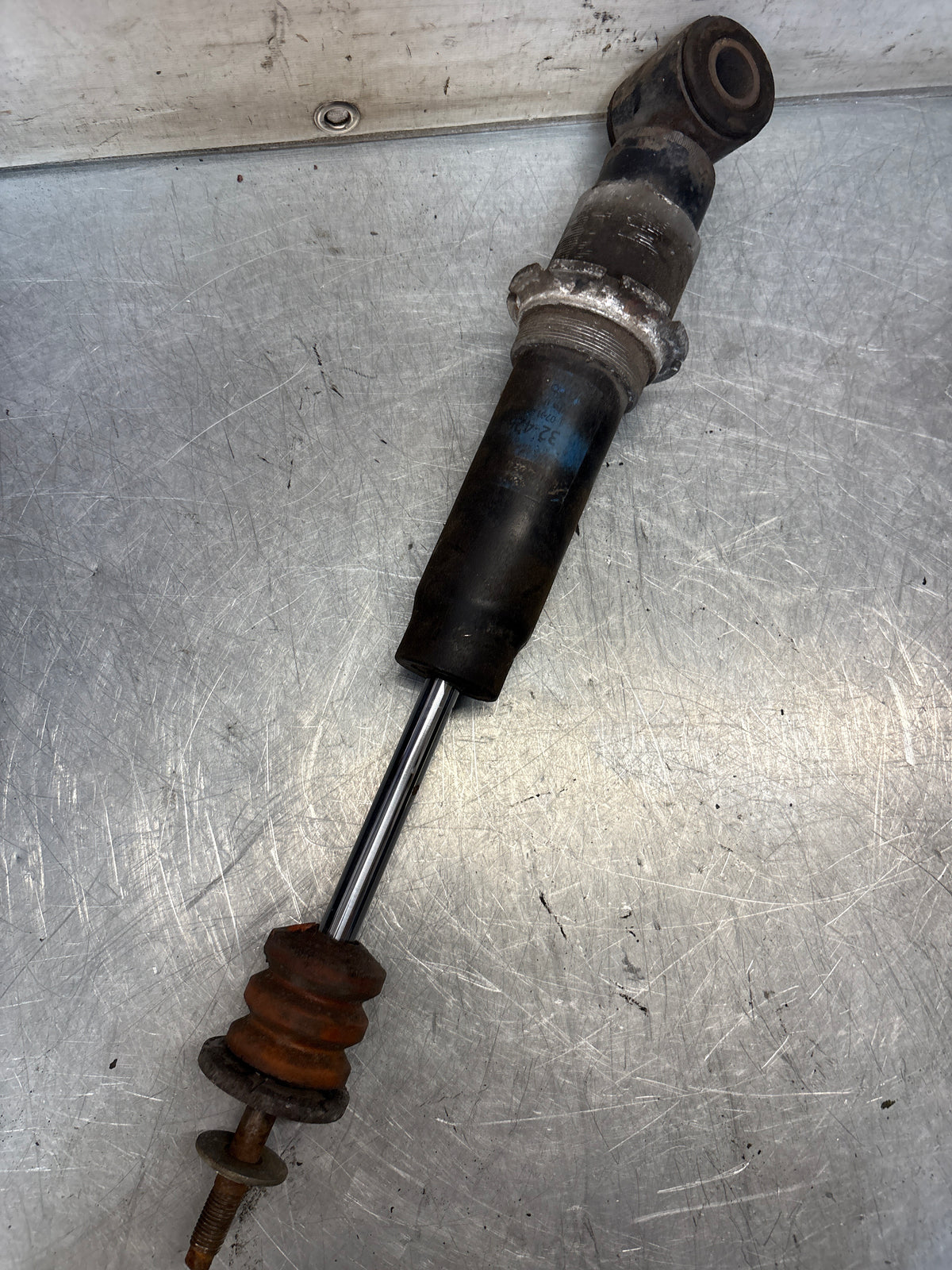 Porsche 928 rear shock absorber, used 92833305116