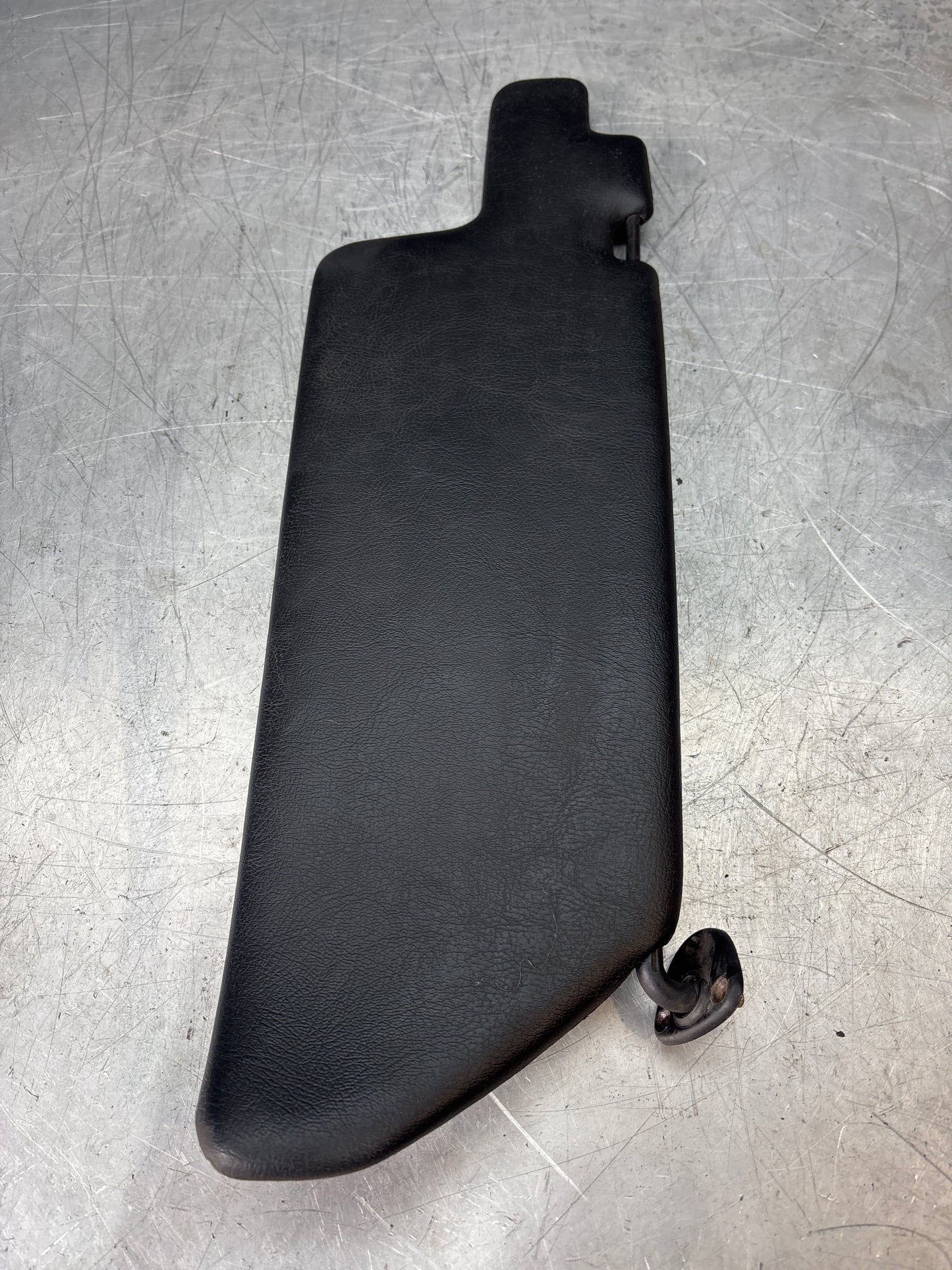 Porsche 924S/944 left N/S sun visor in black, used for late cars 94473103101