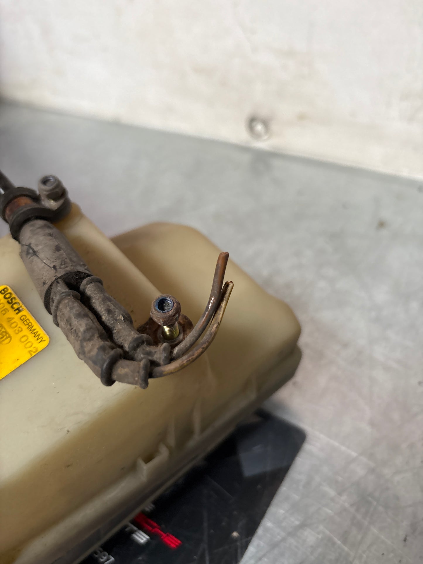 Porsche 928 Bosch Scheinwerfer Fernlicht, rechts 0306403002 / 92863141400