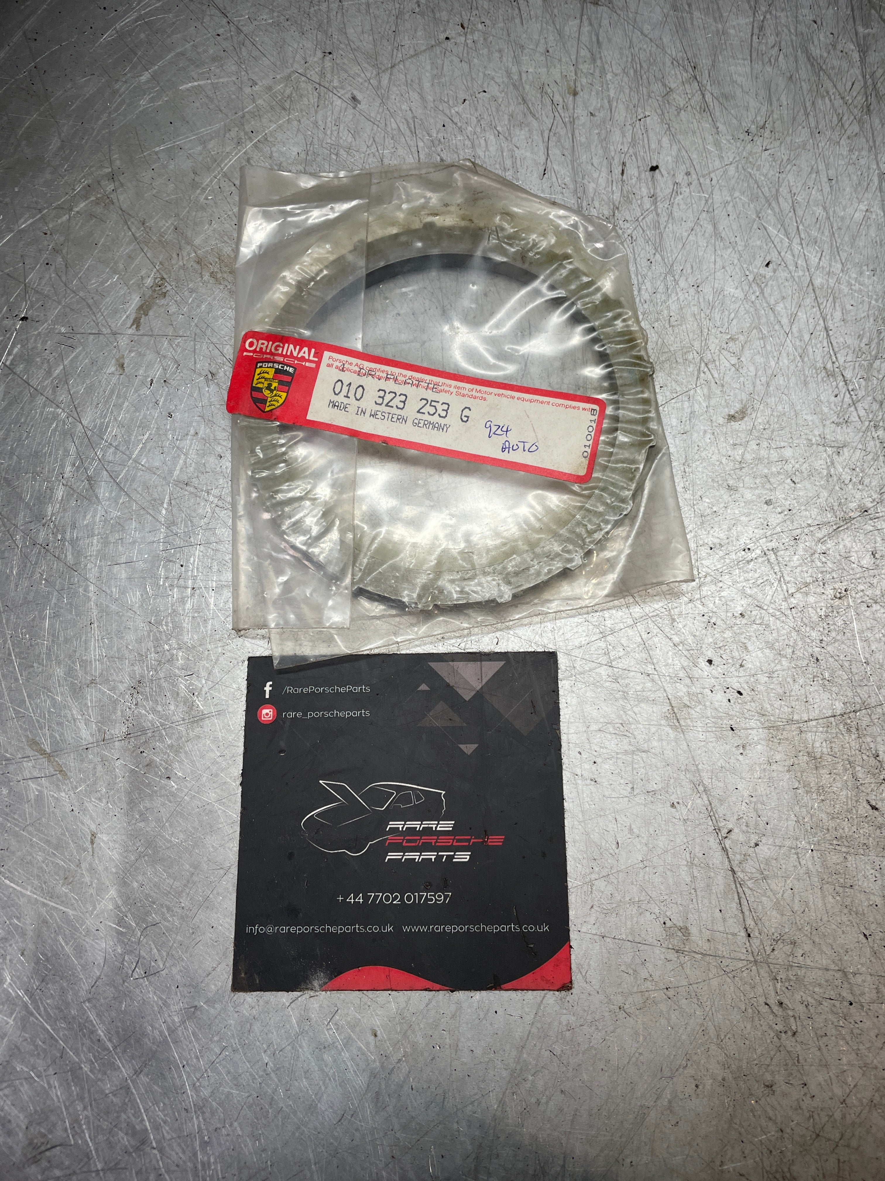 Porsche 924 / 944 automatic transmission pressure plate, genuine 01032