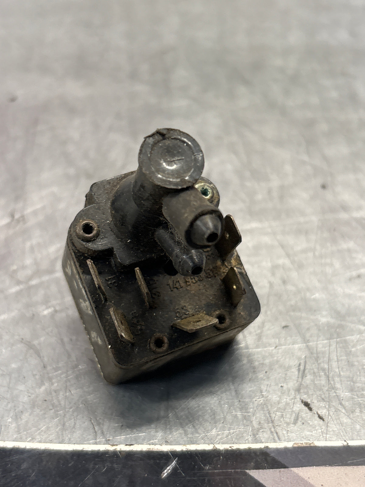 Porsche 914 wipe switch, for spares or repair 141955517A