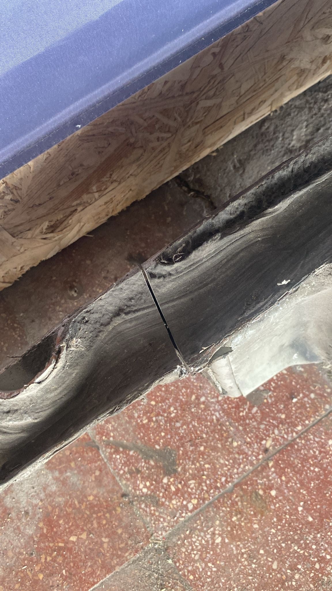 Porsche 944 right sill section with 94450361200