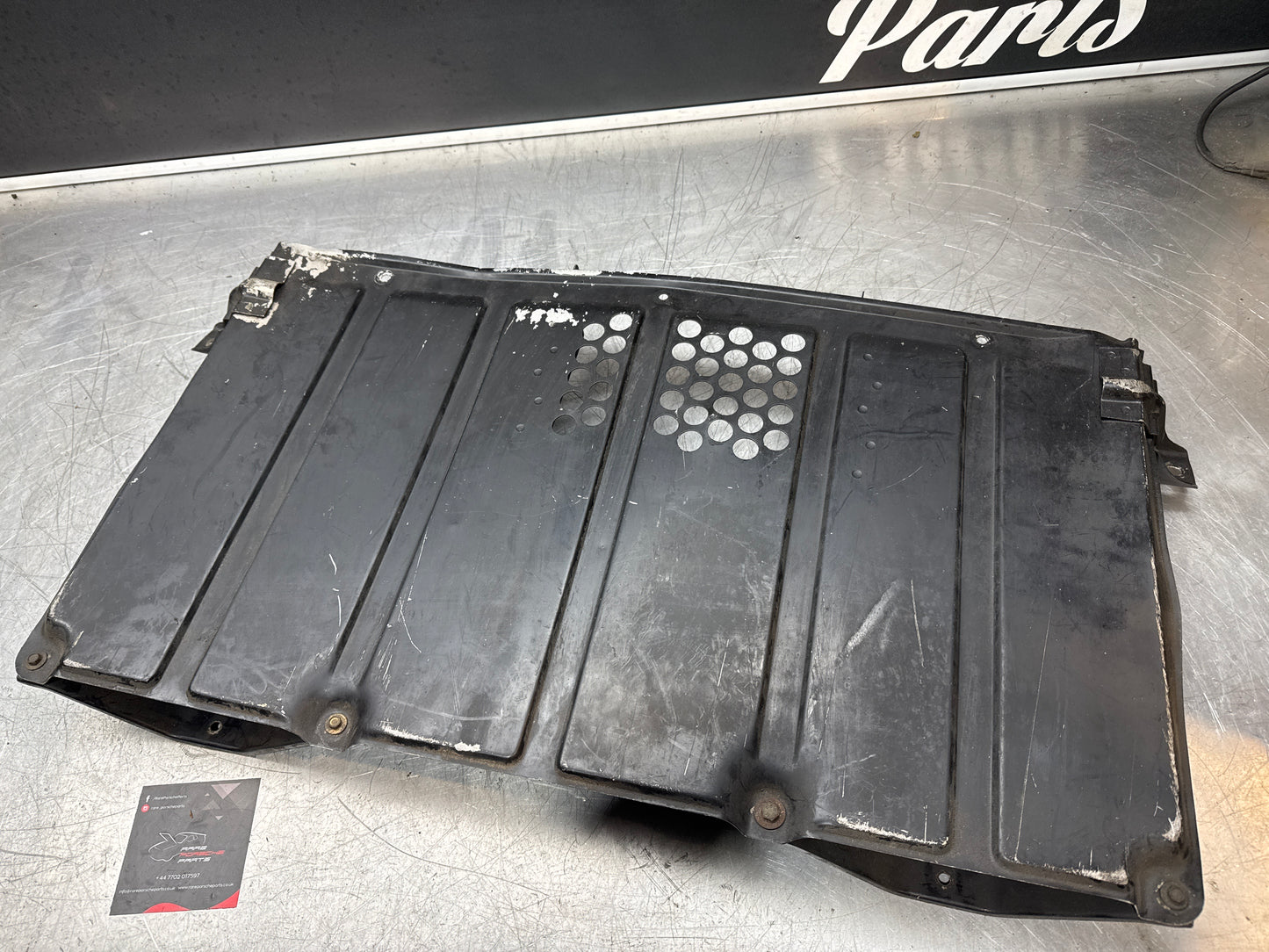 Porsche 928 engine undertray 92850402902 used