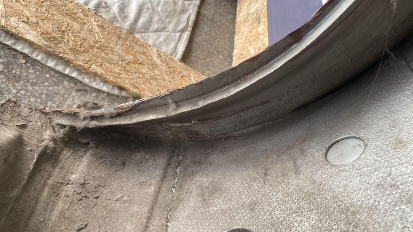 Porsche 924 76-79 Right sill / fender section, 477809602B cut