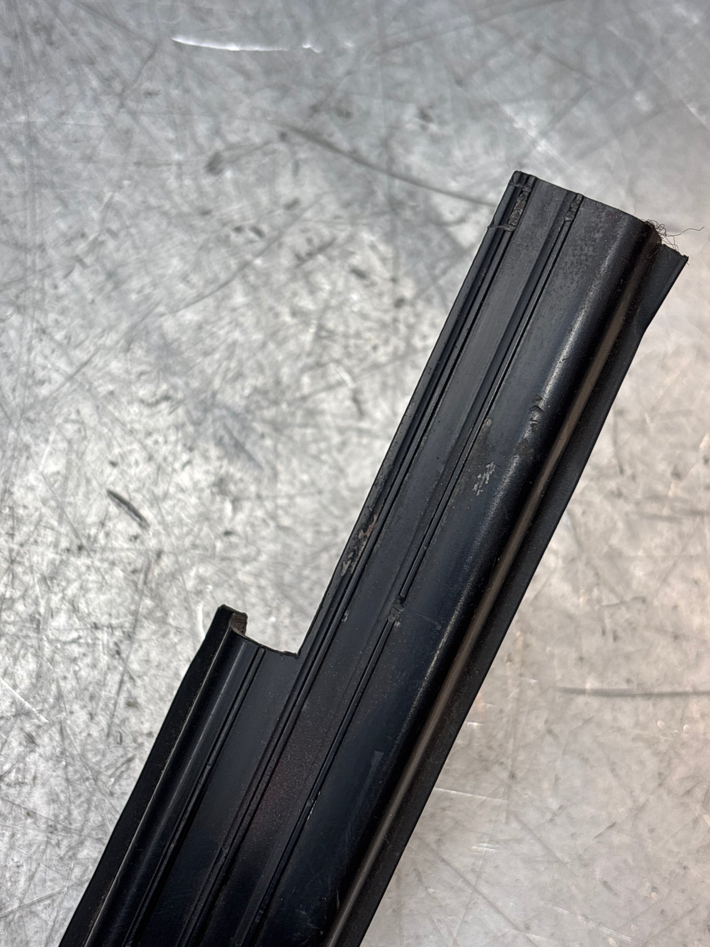 Porsche 944 85.5- right sill trim, used 94455112200 no cracks