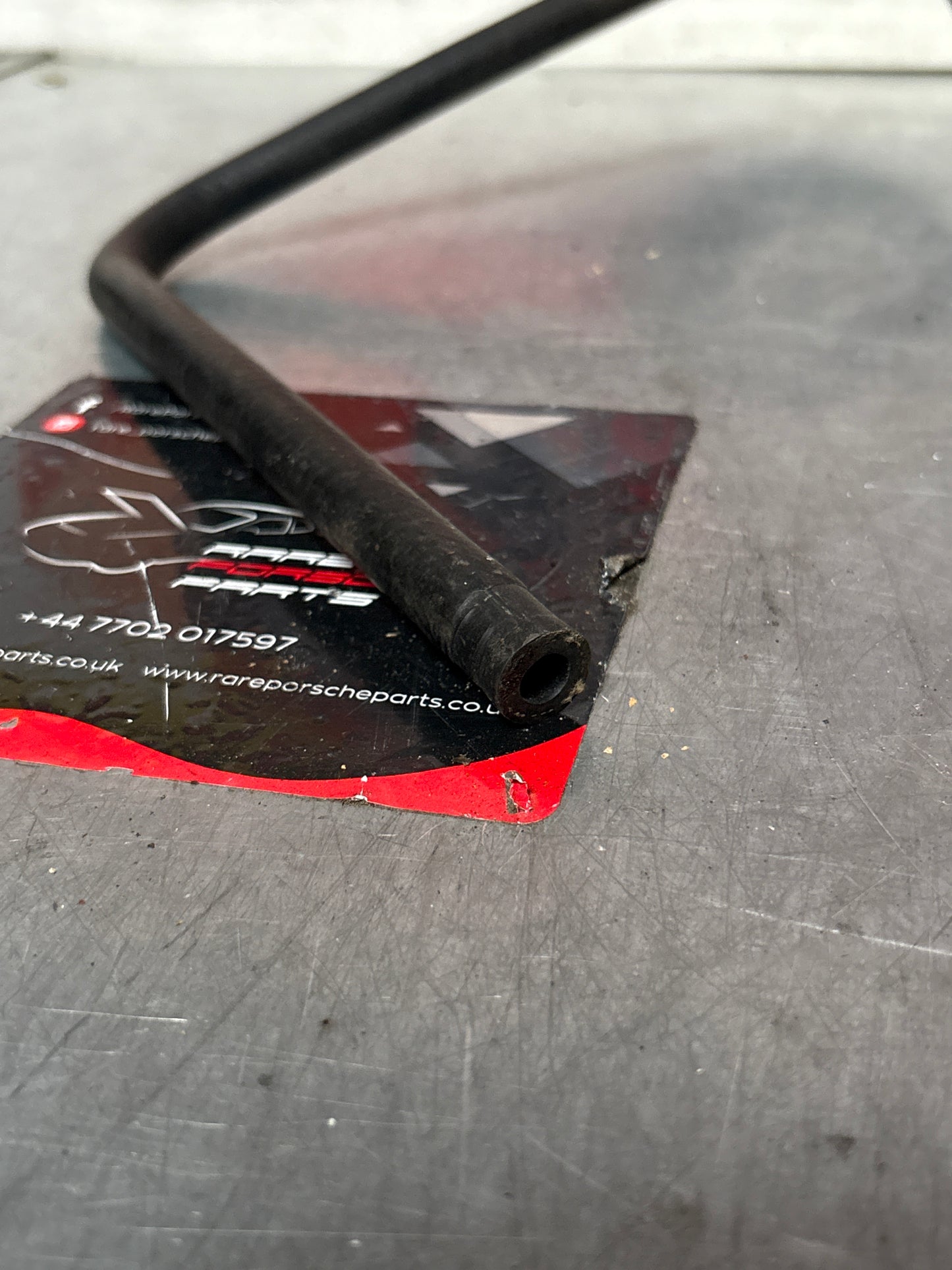 Porsche 944 S2 Turbo / 968 Expansion Tank to Radiator Hose 95110624900, used