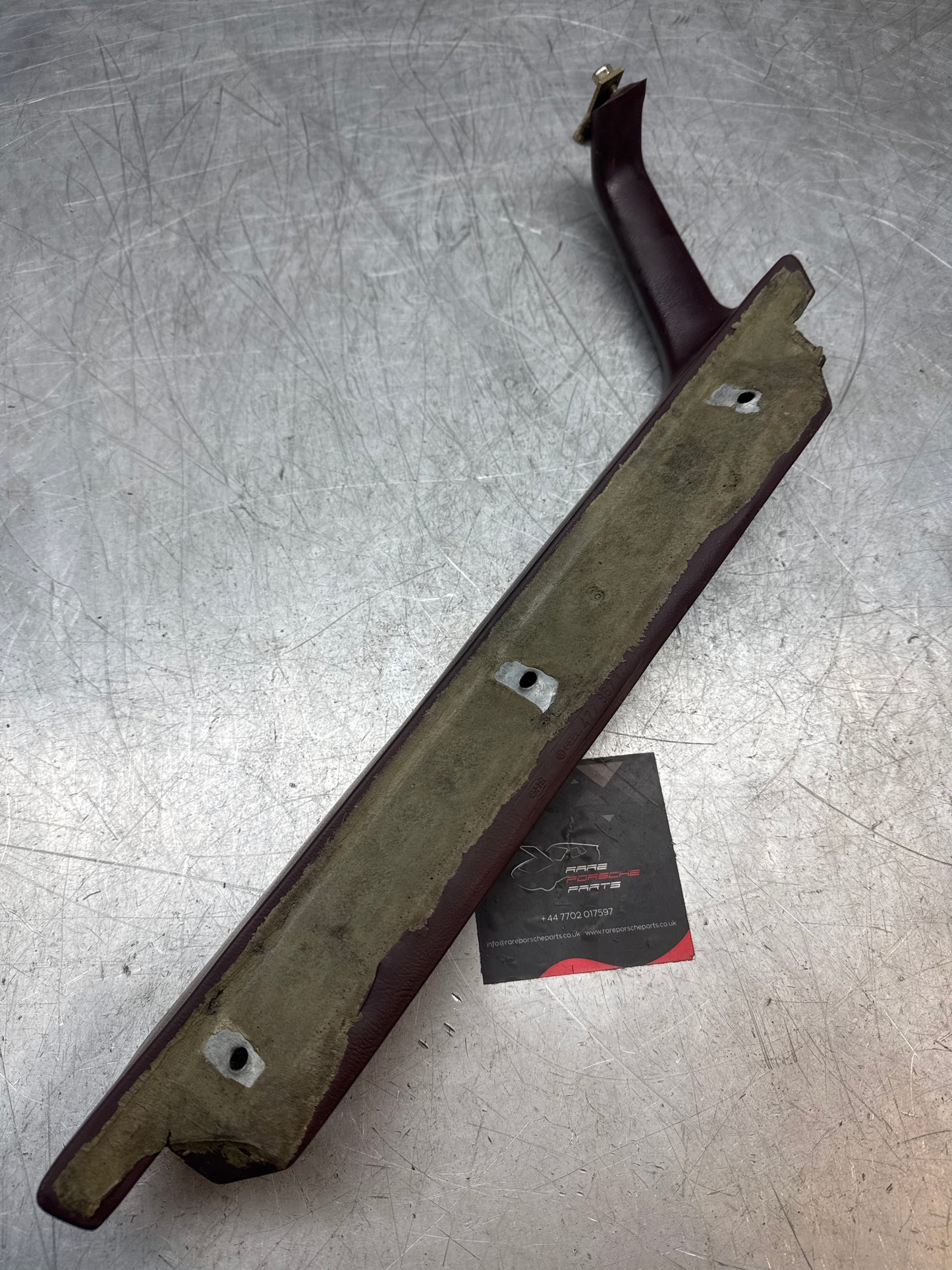 Porsche 944 right door pull handle armrest, burgundy 477867172 used