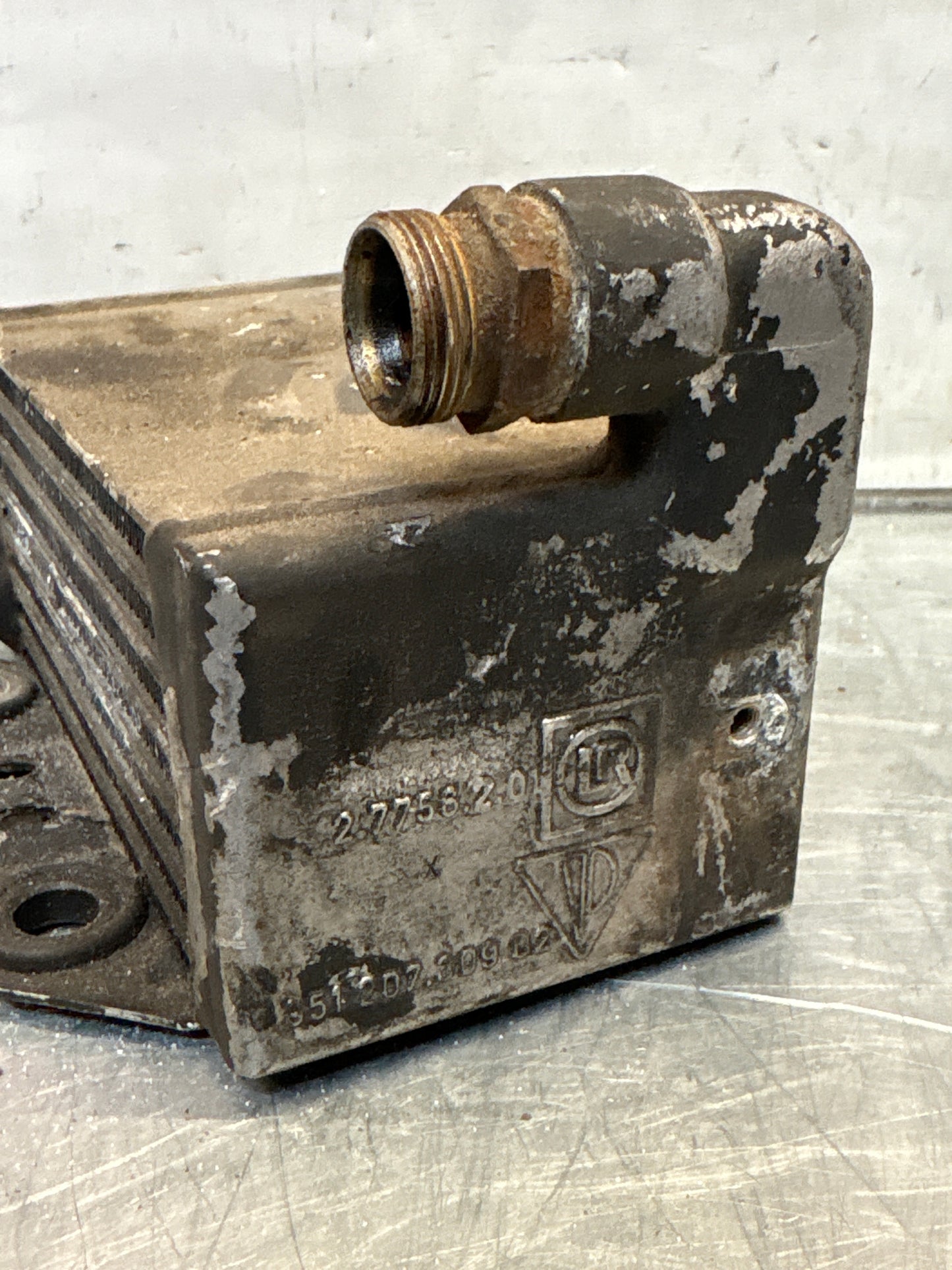 Porsche 944 Turbo Oil Cooler, used 95120730902
