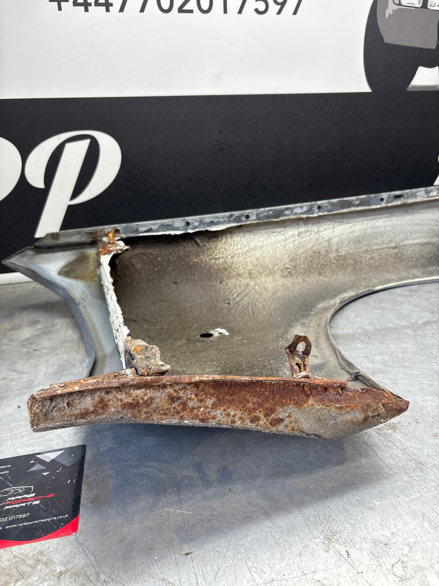 Porsche 944 early left front wing, please see photos, used