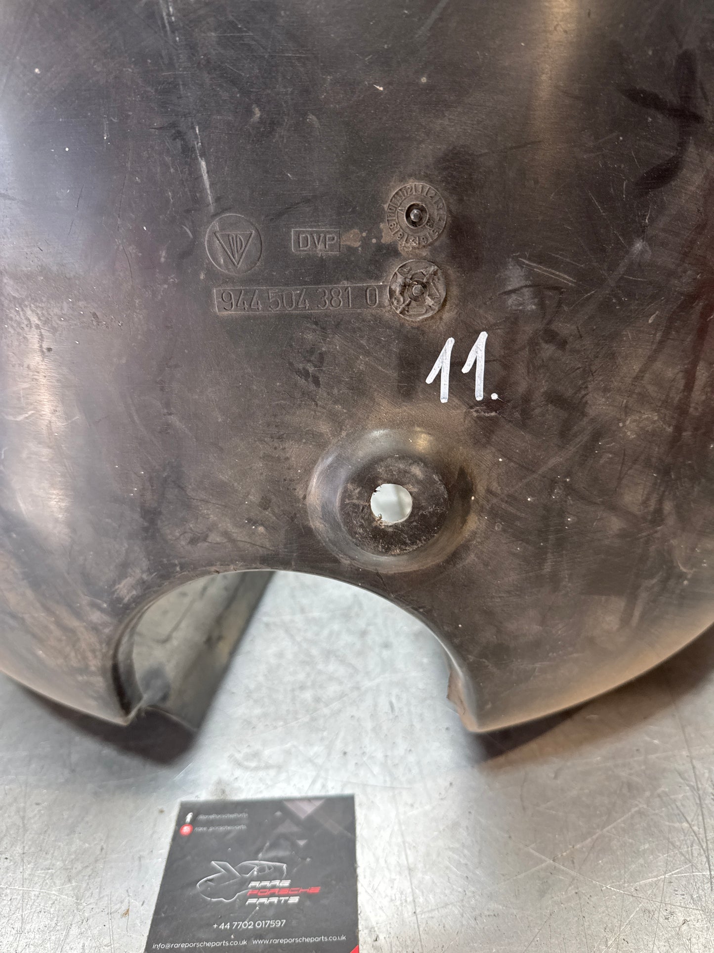 Porsche 944 from 85.5 wheel arch liner Left, 94450438101 spares or repair