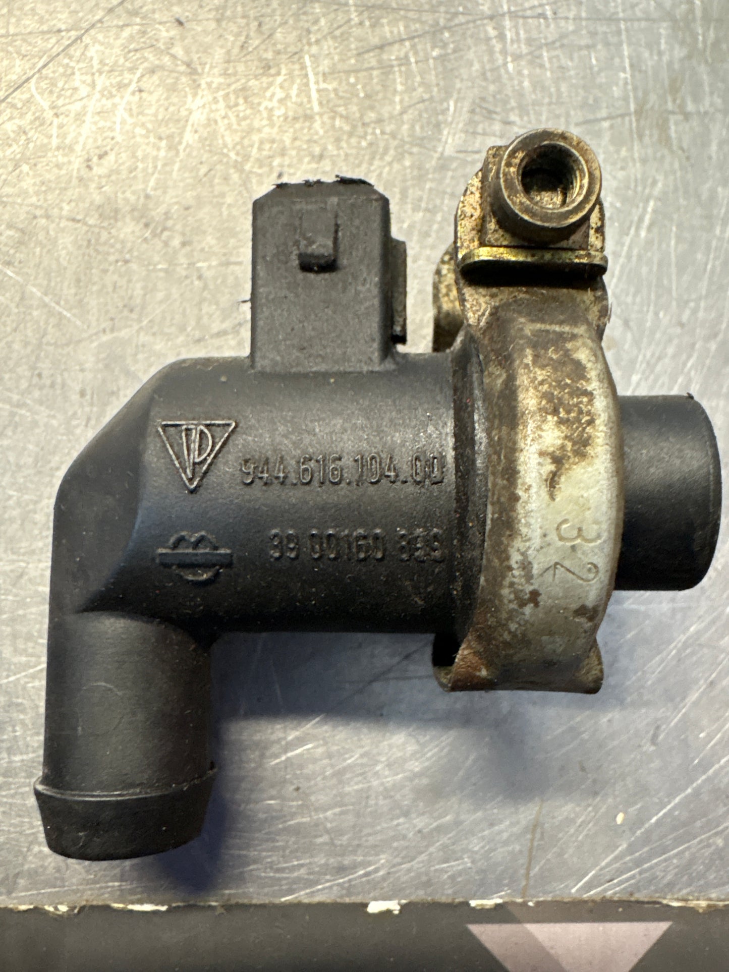 Porsche 924S / 944 inlet manifold heating tube, used 94461610400