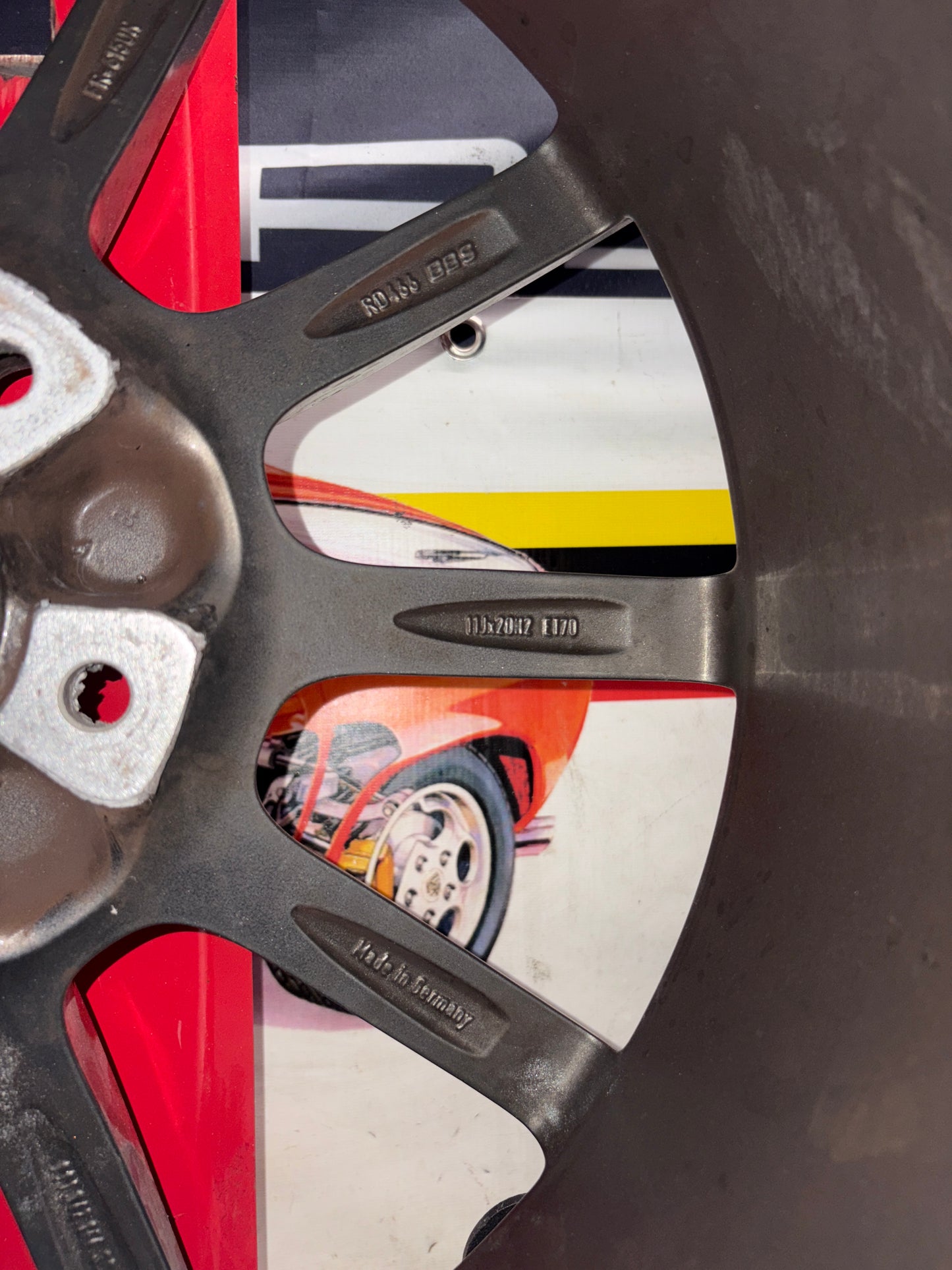 Porsche 911 991 Carrera C2 wheel, for spares or repair 99136216630