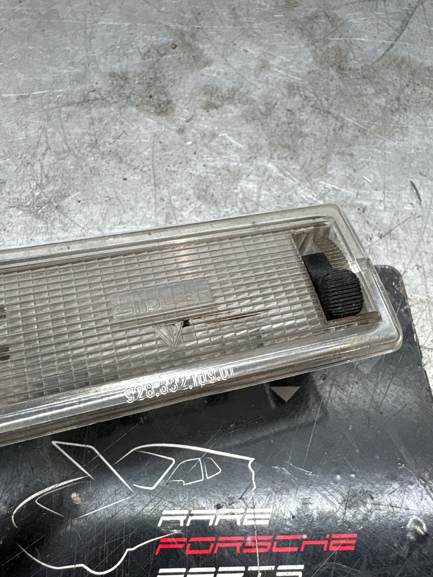 Porsche 928 interior light, used 92863210901