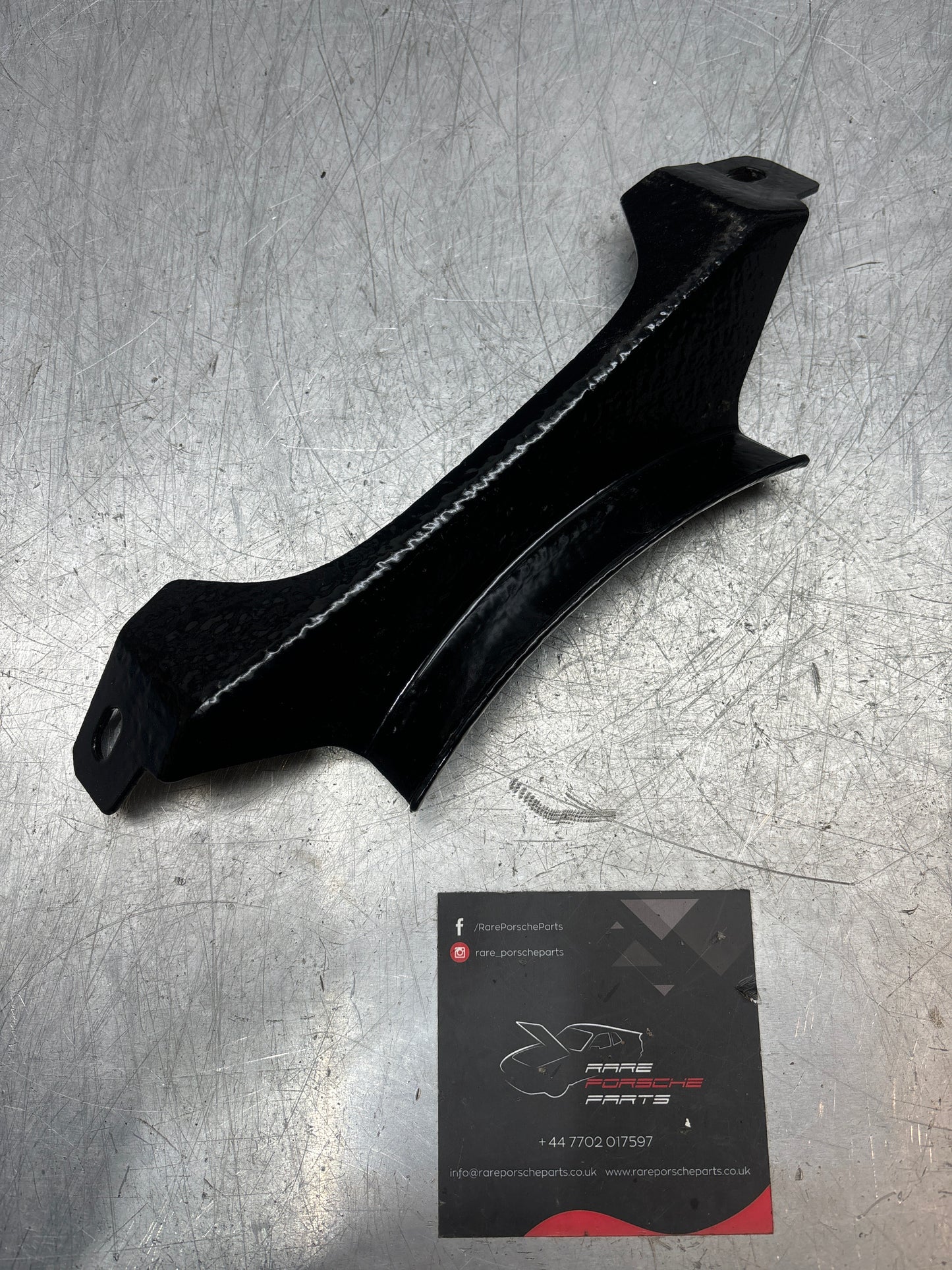 Porsche 924 exhaust muffler retaining support bracket 477253253D, refurbished