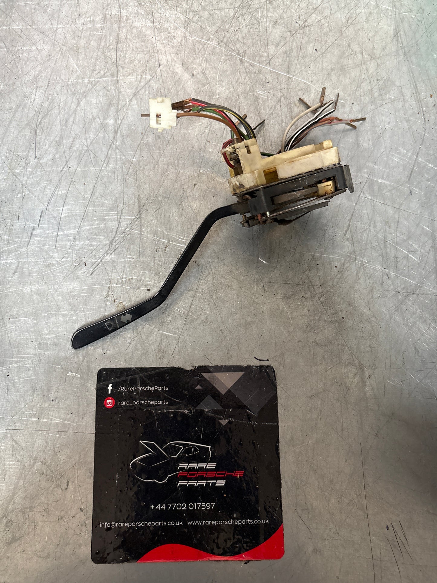 Porsche 924 early Black wiper / indicator stalk. 113953503BB spares or repair used