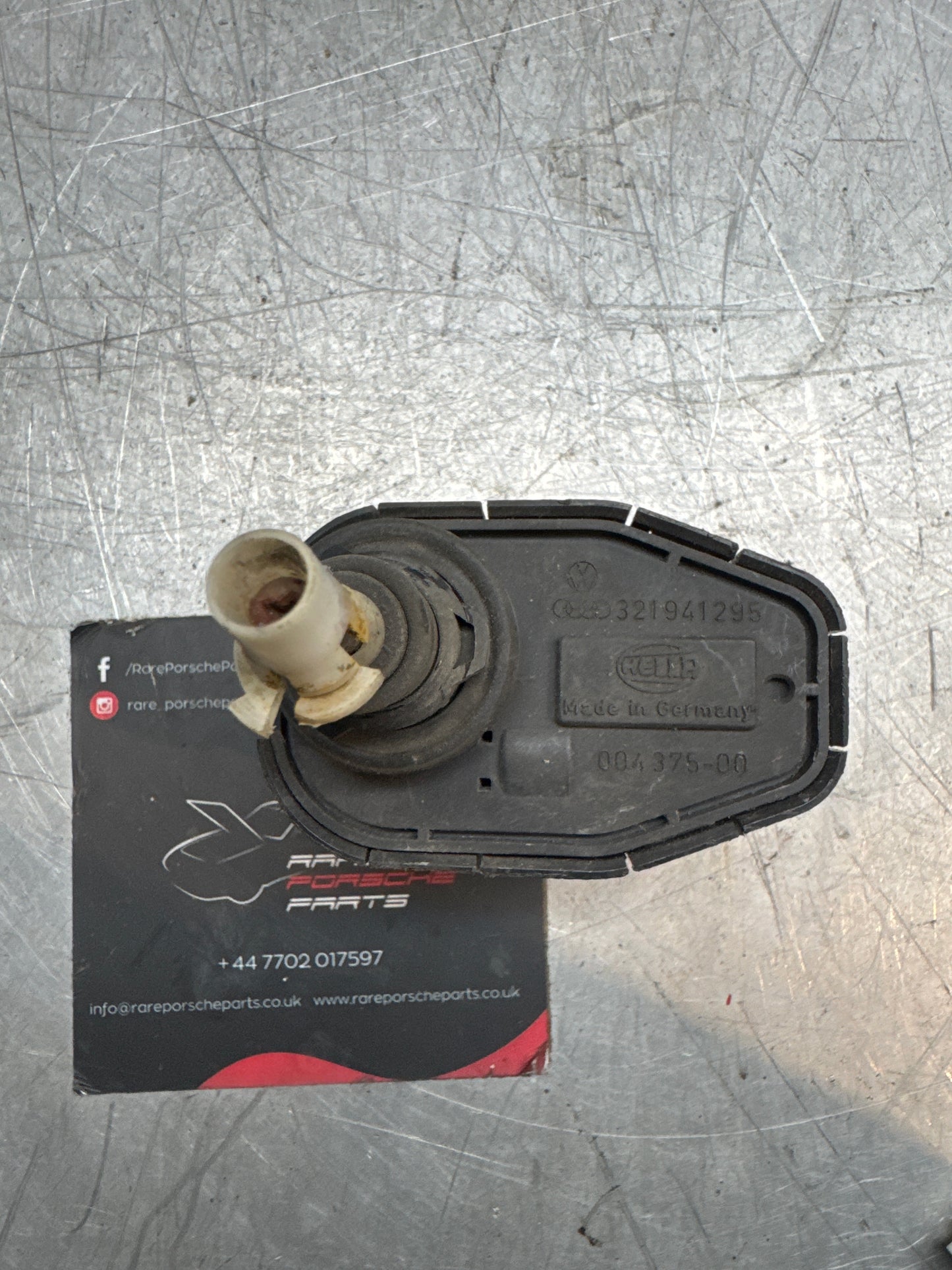 Porsche 924S 944 headlight adjuster leveling motor unit. 321941295 Used