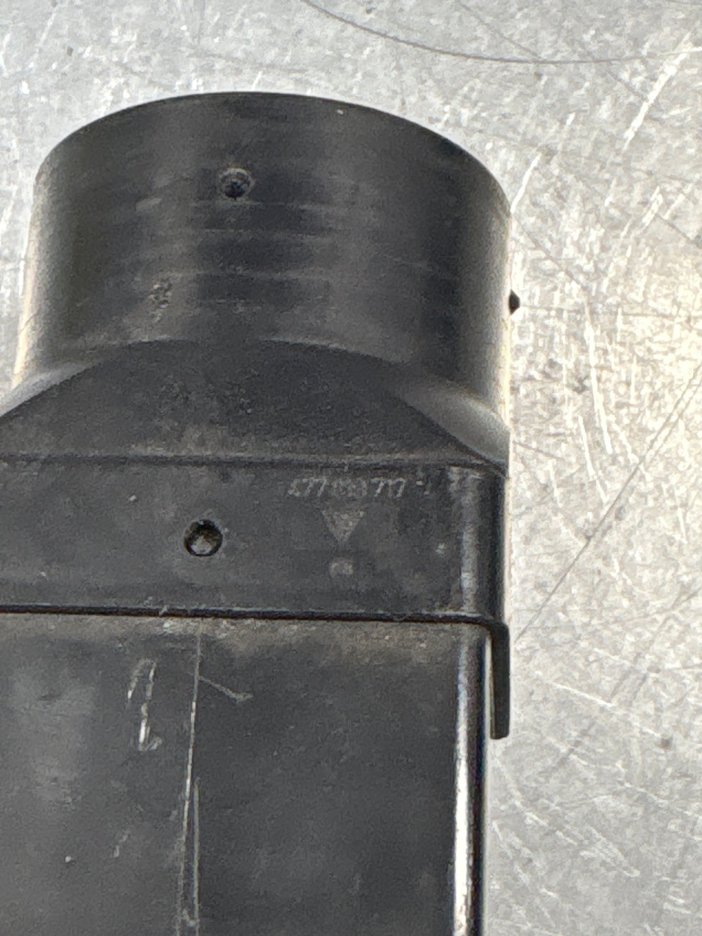 Porsche 924/944 Black dash air vent. Right hand, with connecting piece 477819232 / 477819717 used