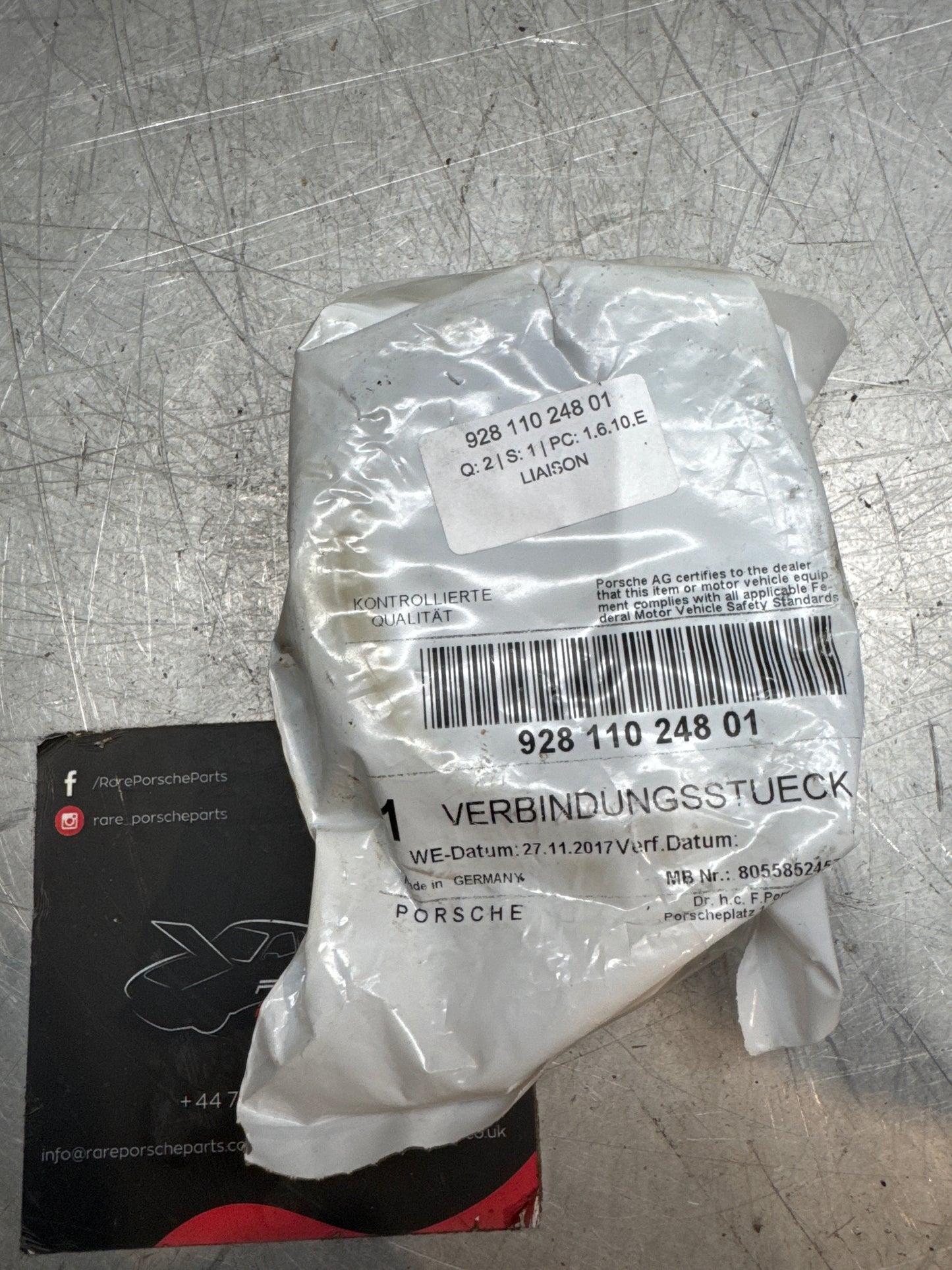 Porsche 928 connecting peace 92811024801 NEW