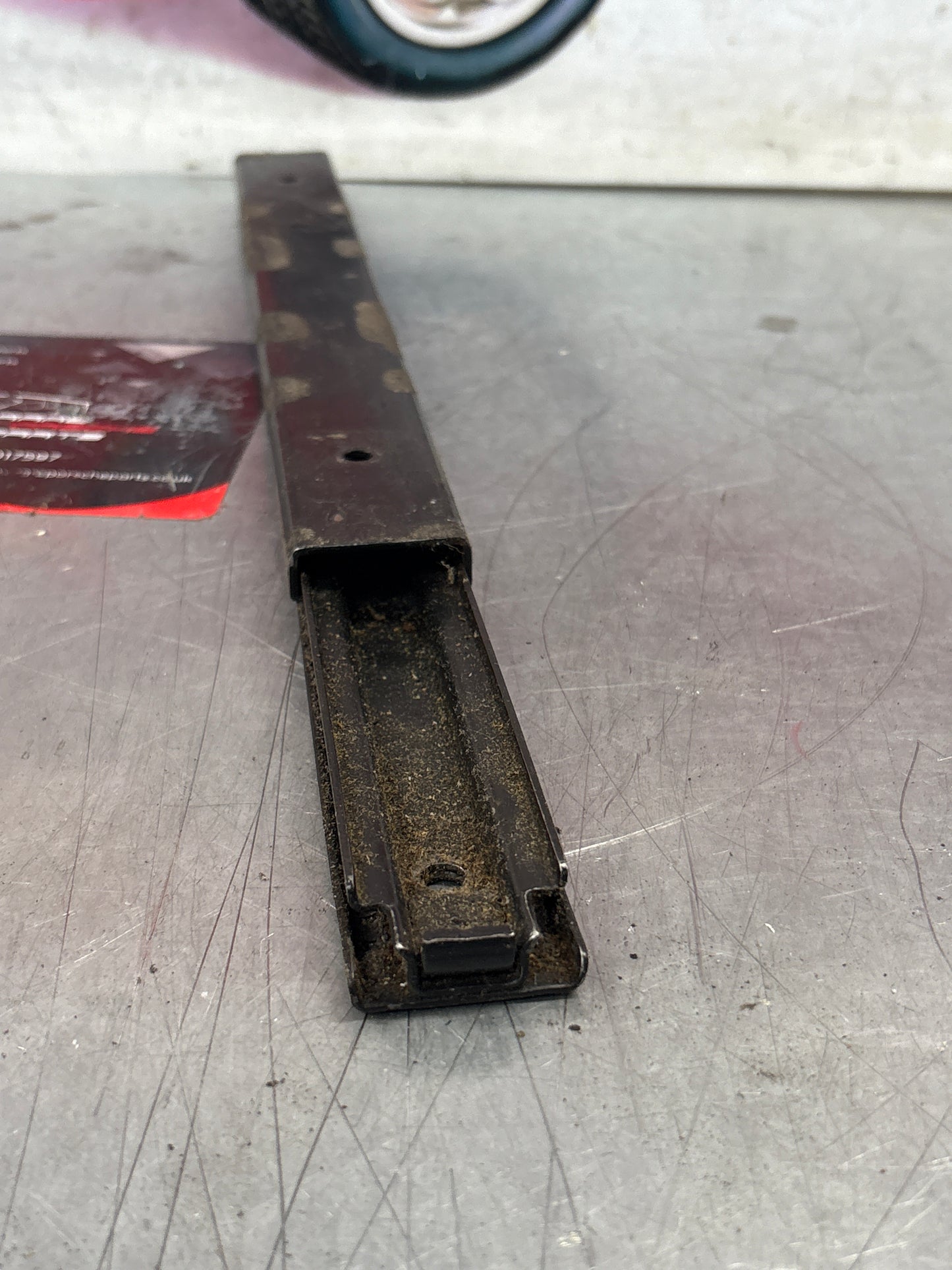 Porsche 924 944 911 seat runner 94452149100