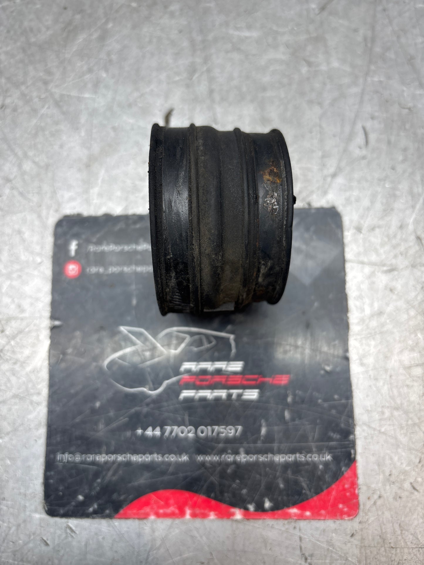 Porsche 944 Turbo air intake hose, used 95111037101