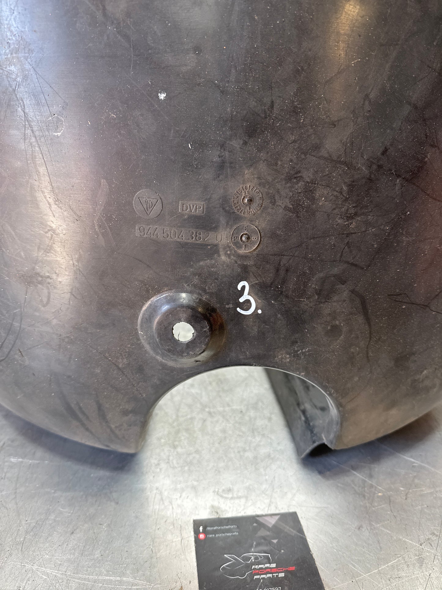 Porsche 944 S2 wheel arch liner Right, 94450438206 spares or repair