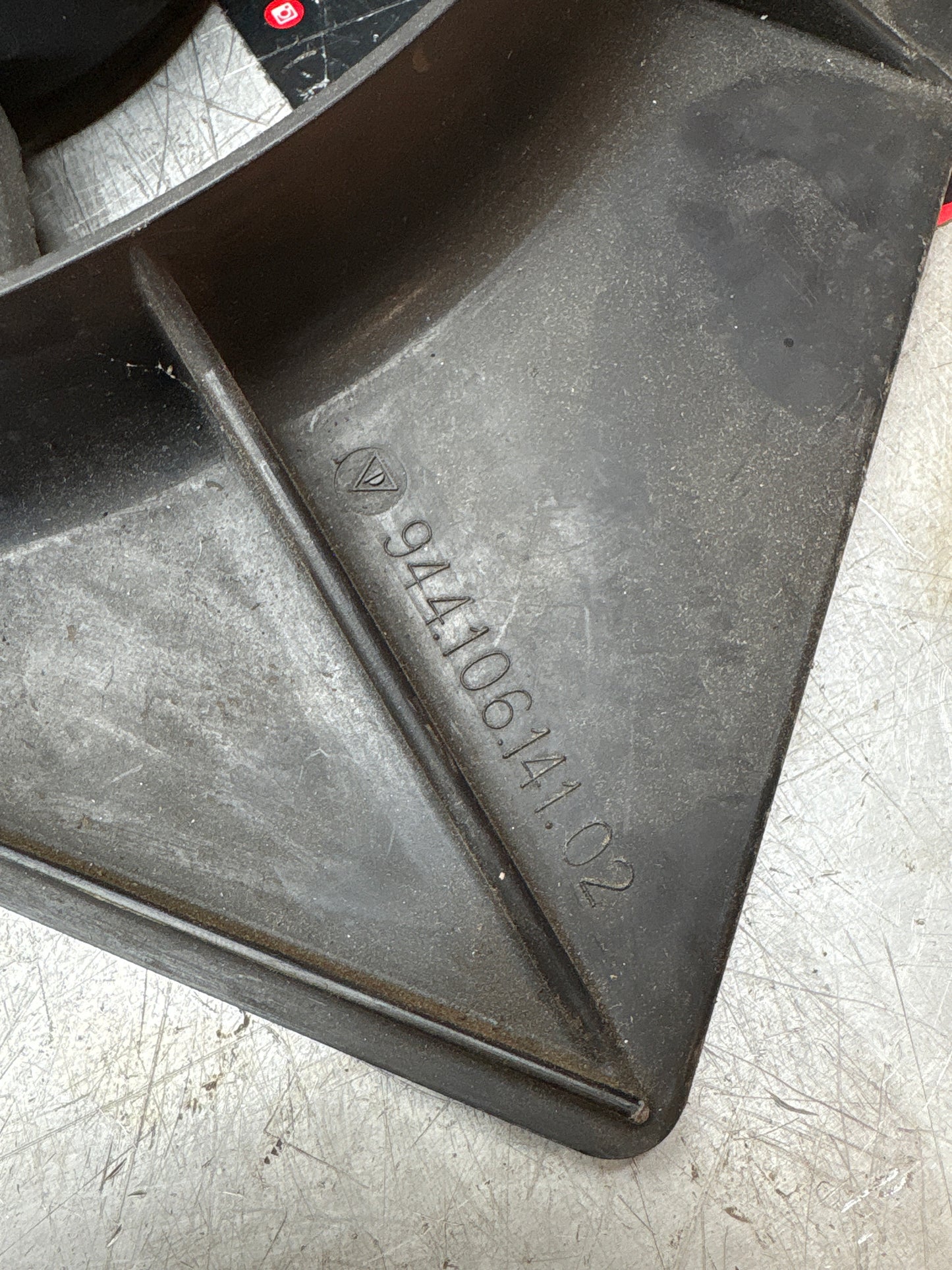Porsche early 944 / 924 radiator fan, used 94410614102 / 94462402101