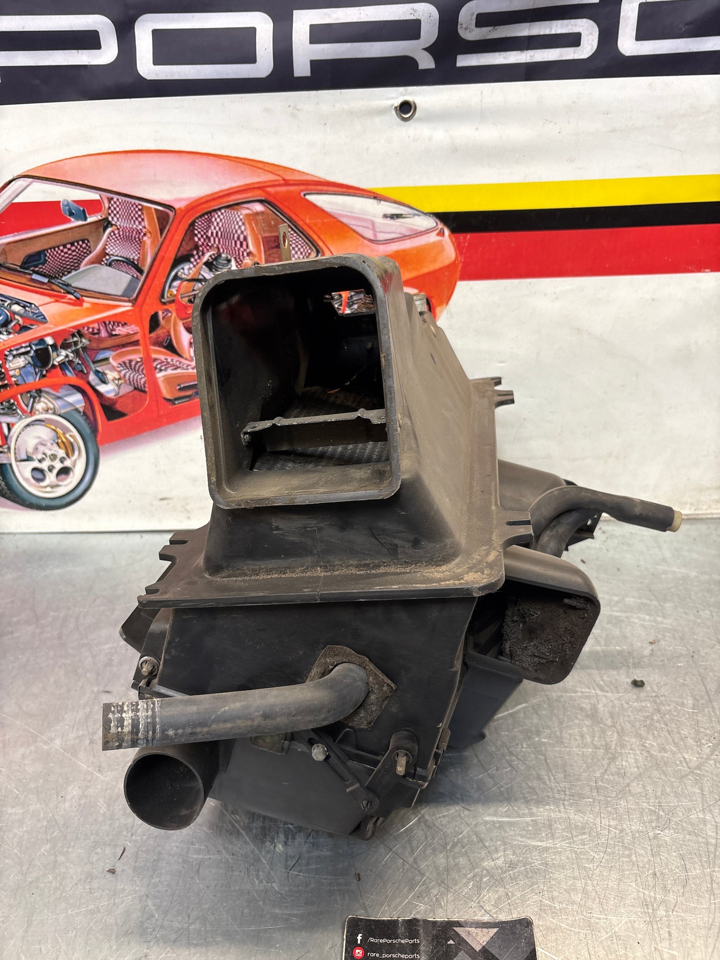Porsche 928 heater box, LHD, 92857303604, used