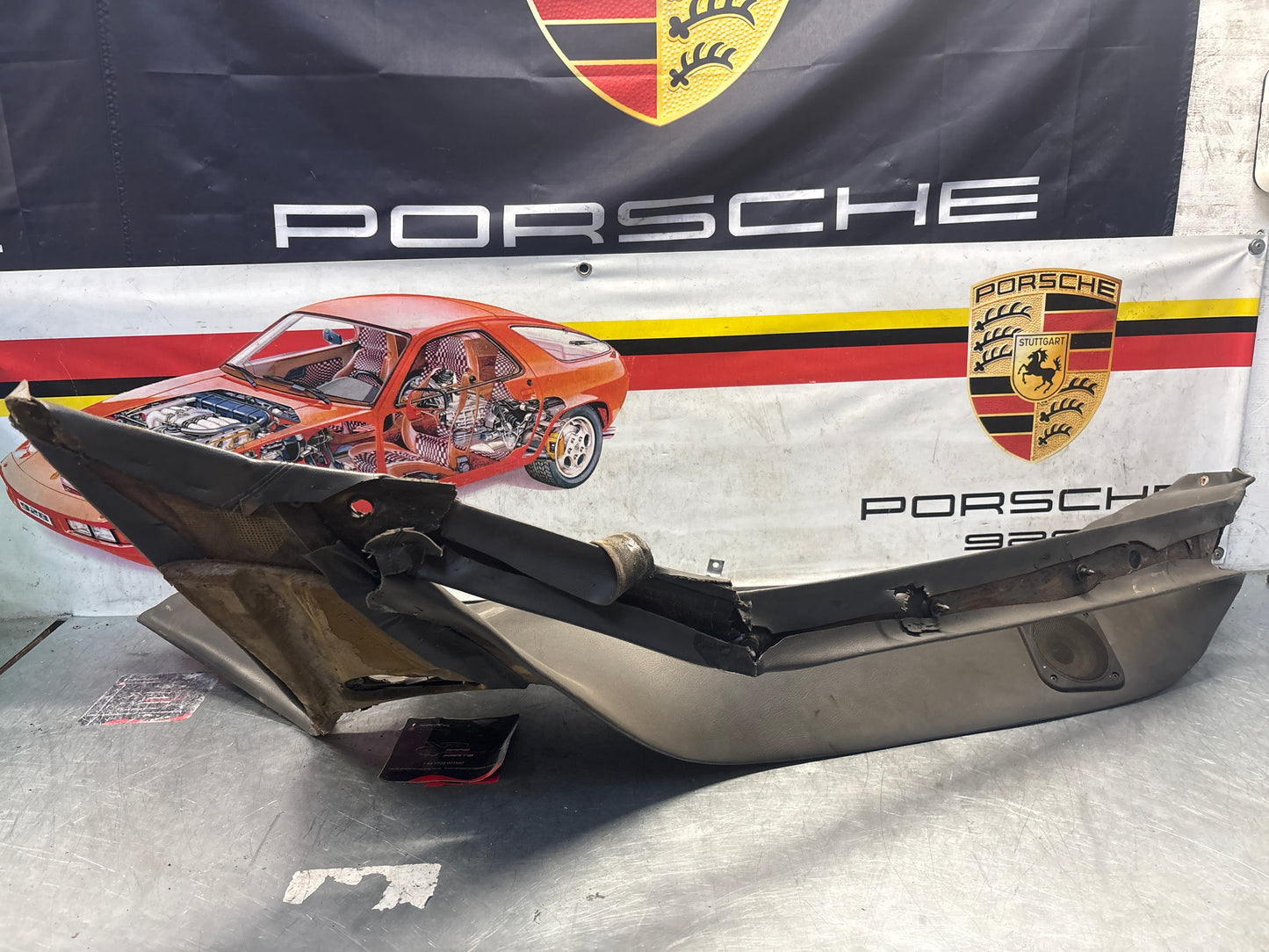 Porsche 928 left side lower side trim panel, grey used 92855502157