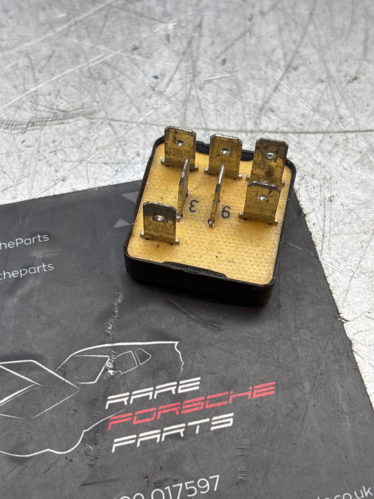 Porsche 944 Bridge Adapter relay, 94461018309 used