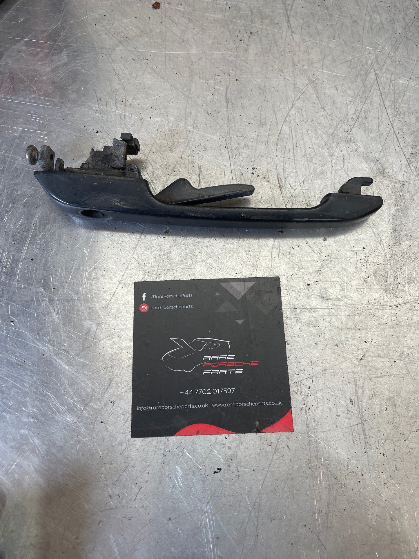 porsche 944 S2 right door handle, used