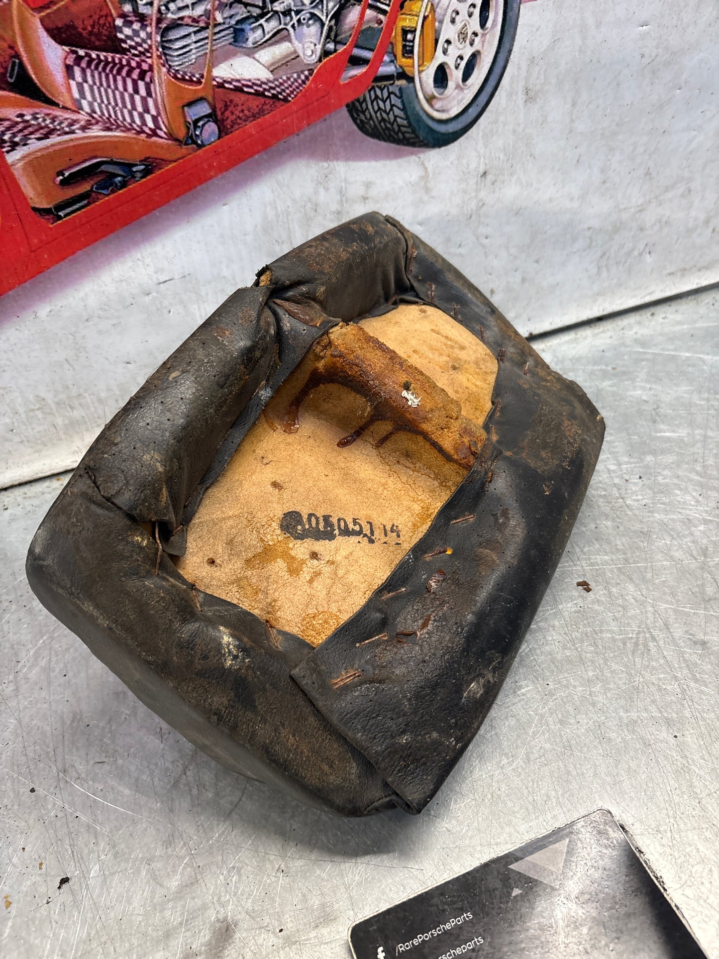 Porsche 928 rear left seat upper cushion, leather, black, used 92852204550