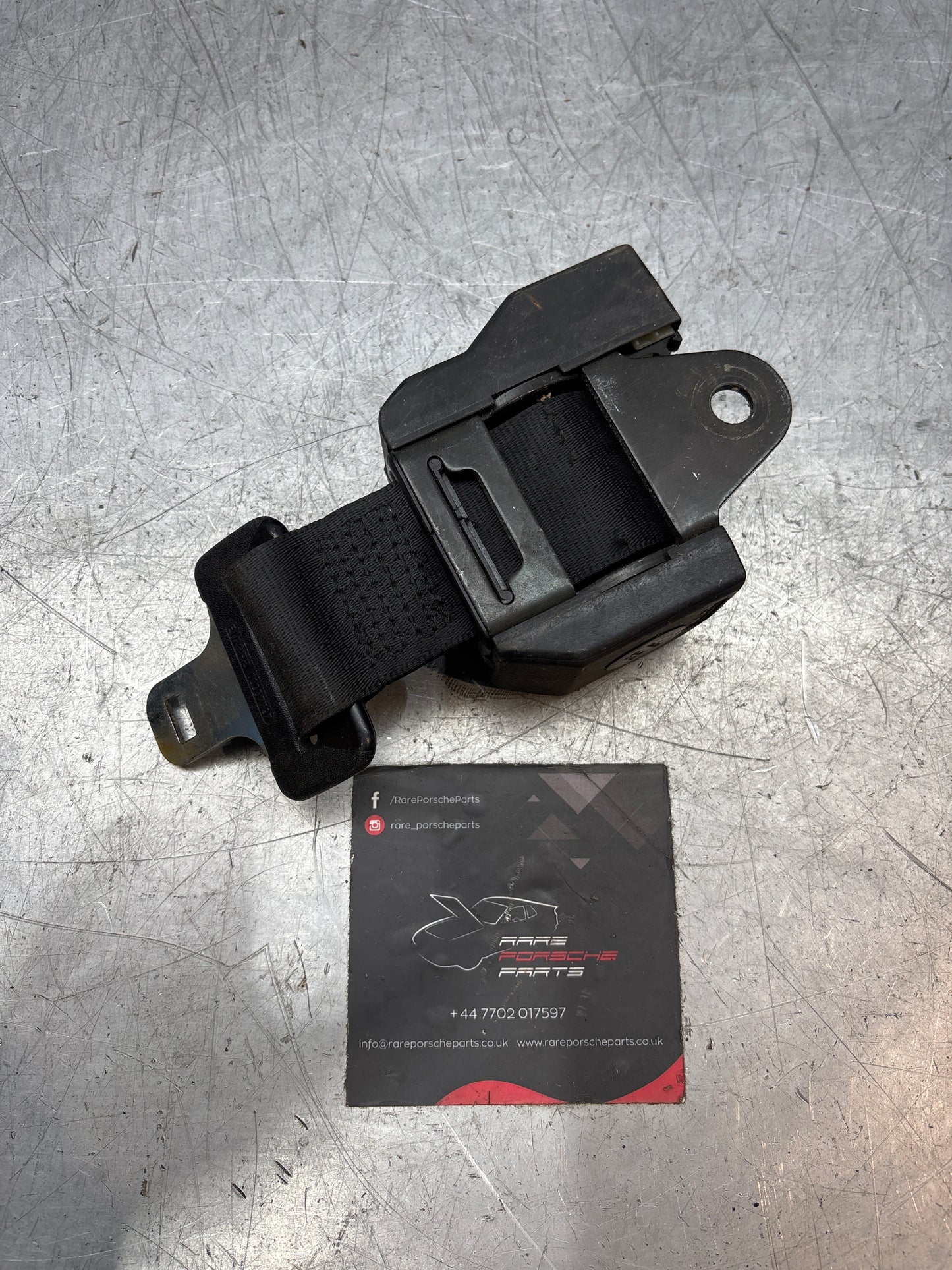 Porsche 928 rear right O/S seat belt 92880301605 used
