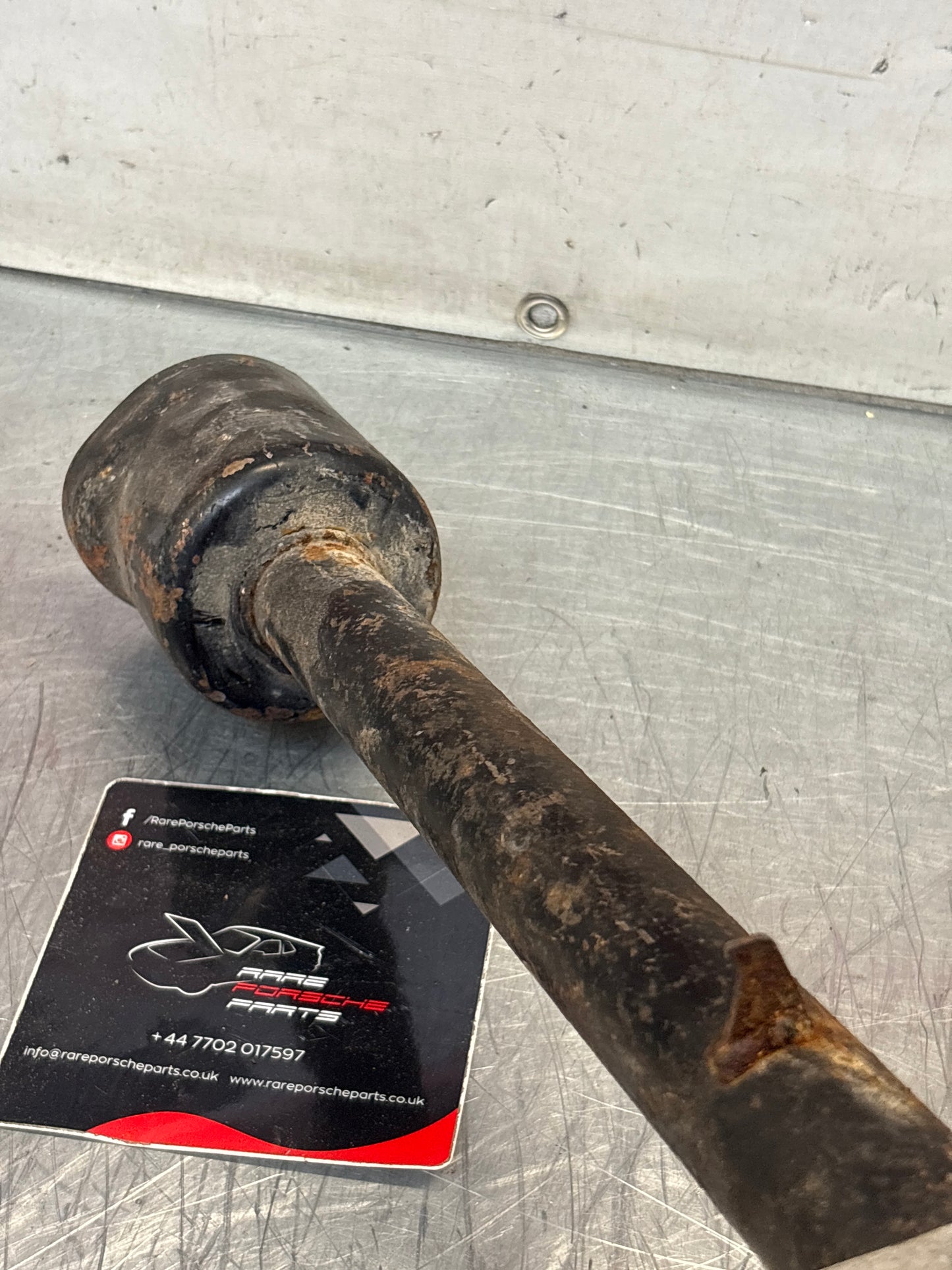 Porsche 928 steering coloumn assembly, used 92834707300 / 01