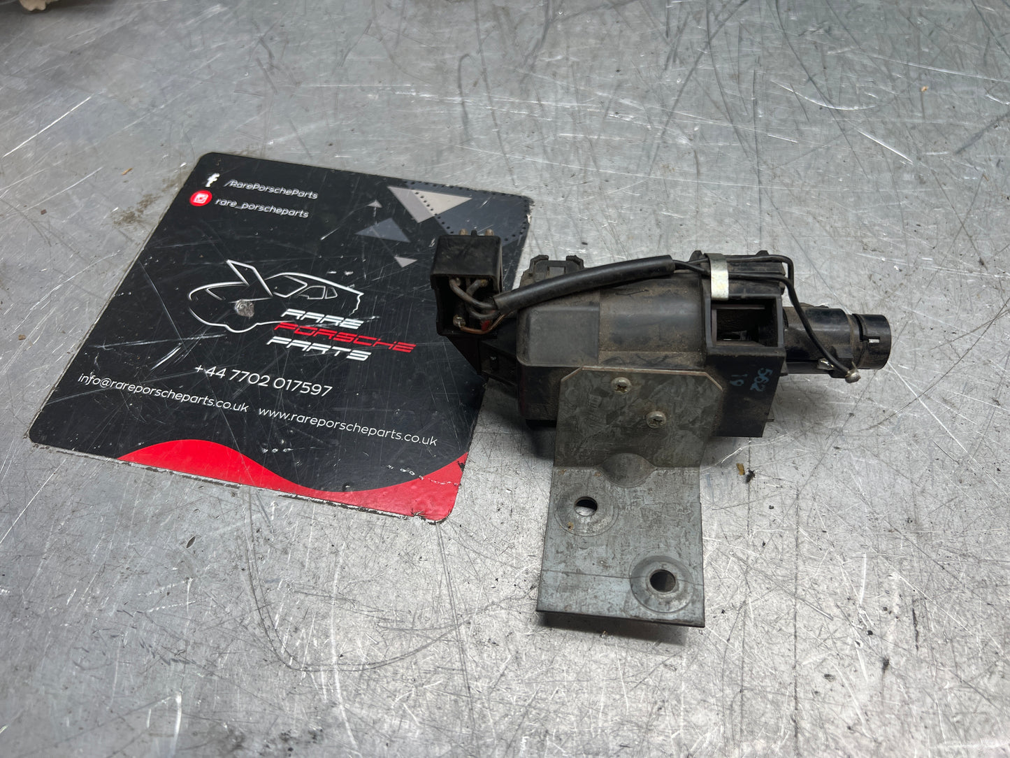 Porsche 944 / 968 air blower fan, used 0130002808