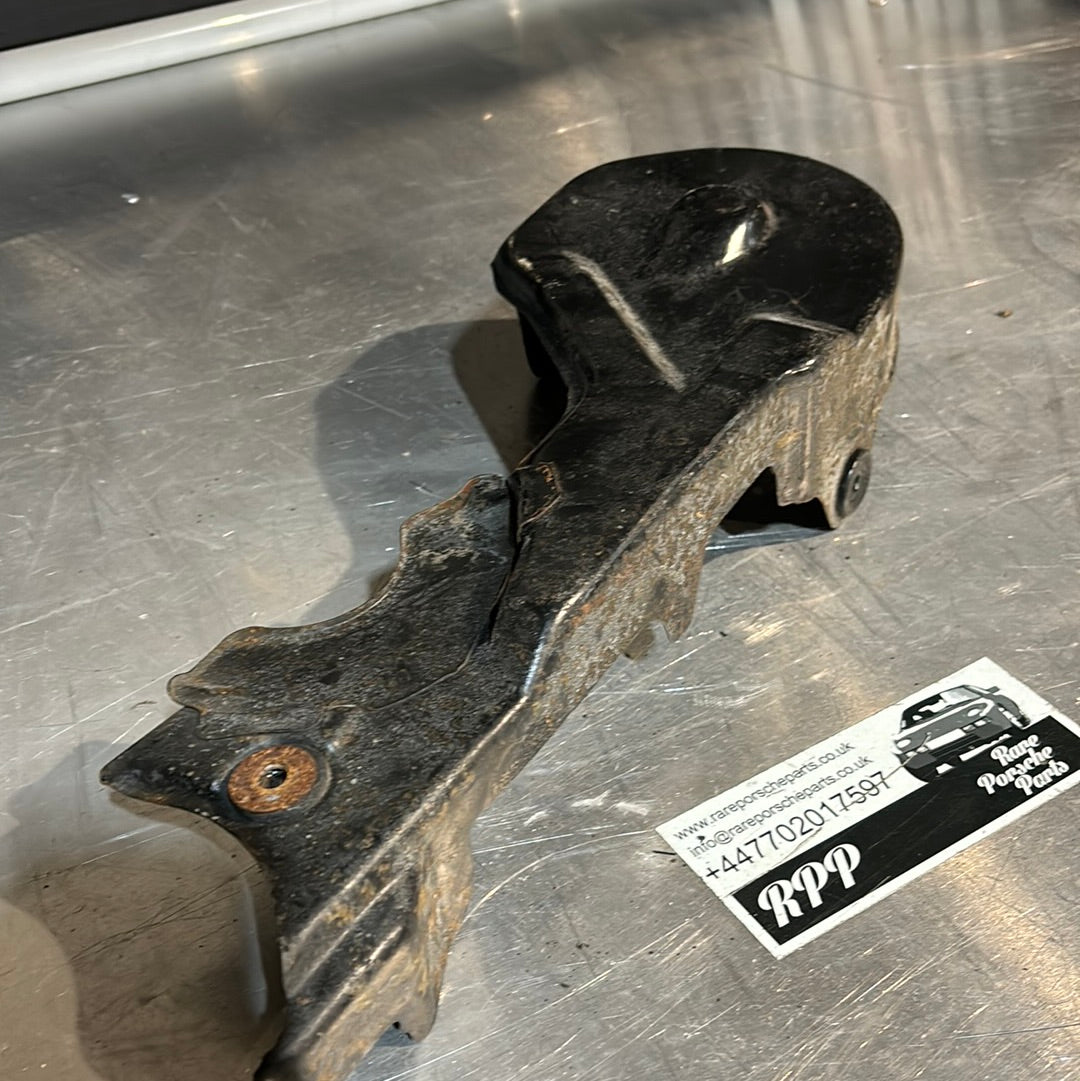 Copertura cinghia distribuzione Porsche 924 Turbo/GT 9311050510, usata