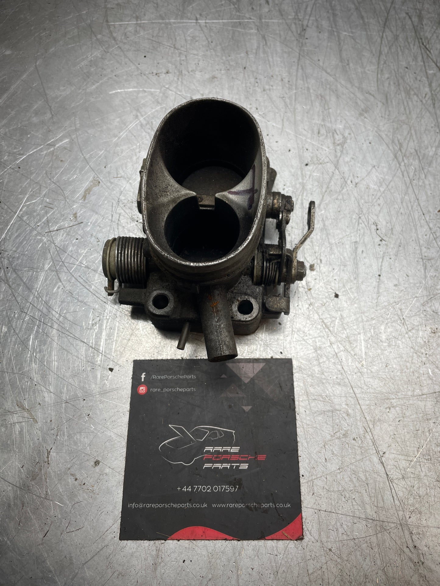Porsche 924 2.0 throttle body LHD 047133063K, used