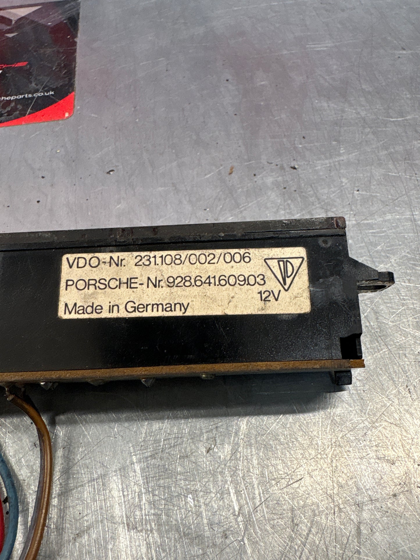 Porsche 928 front center dash panel, used 92864160903