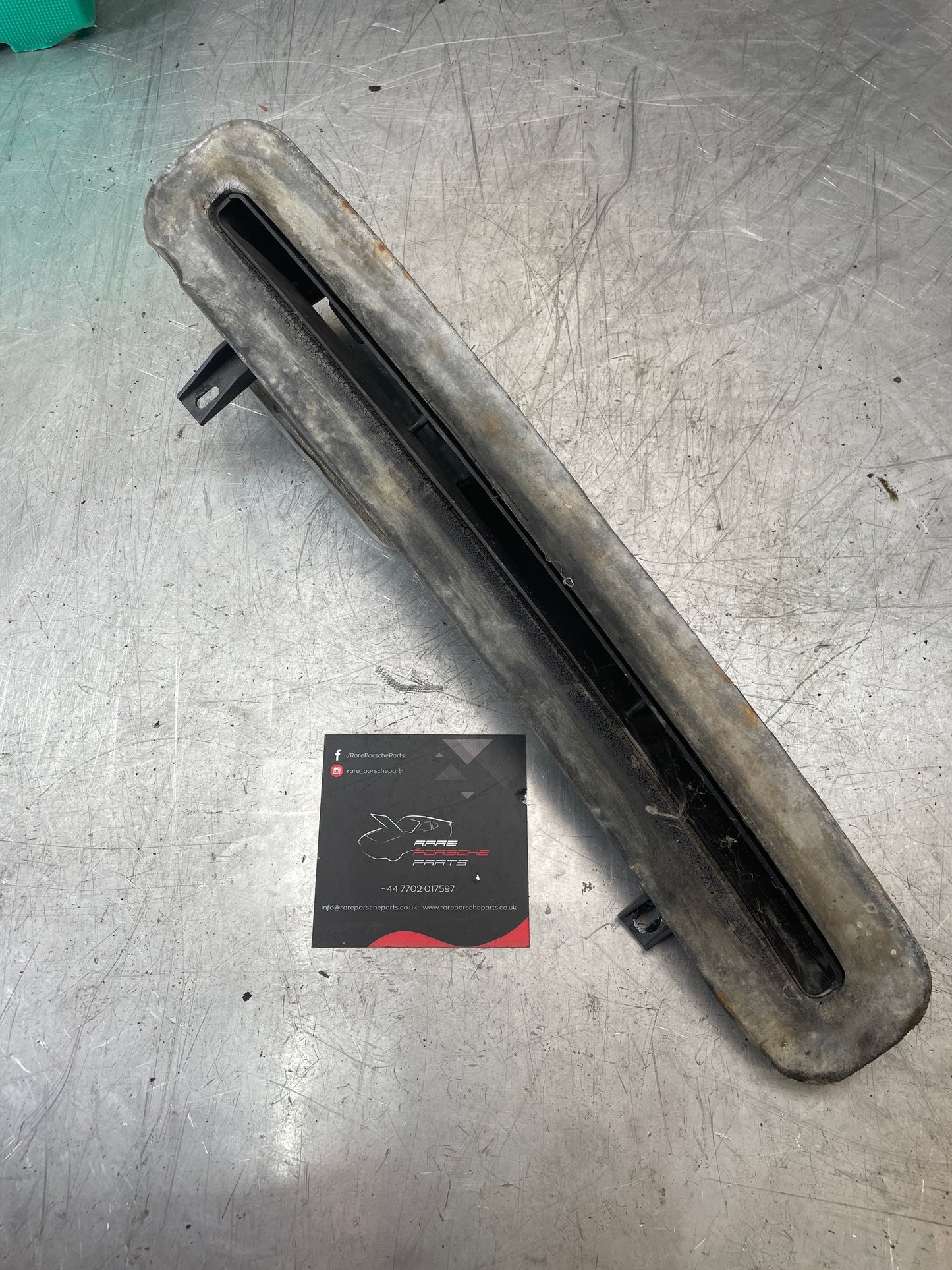 Porsche 928 AC heater defroster vent, used 92857463202