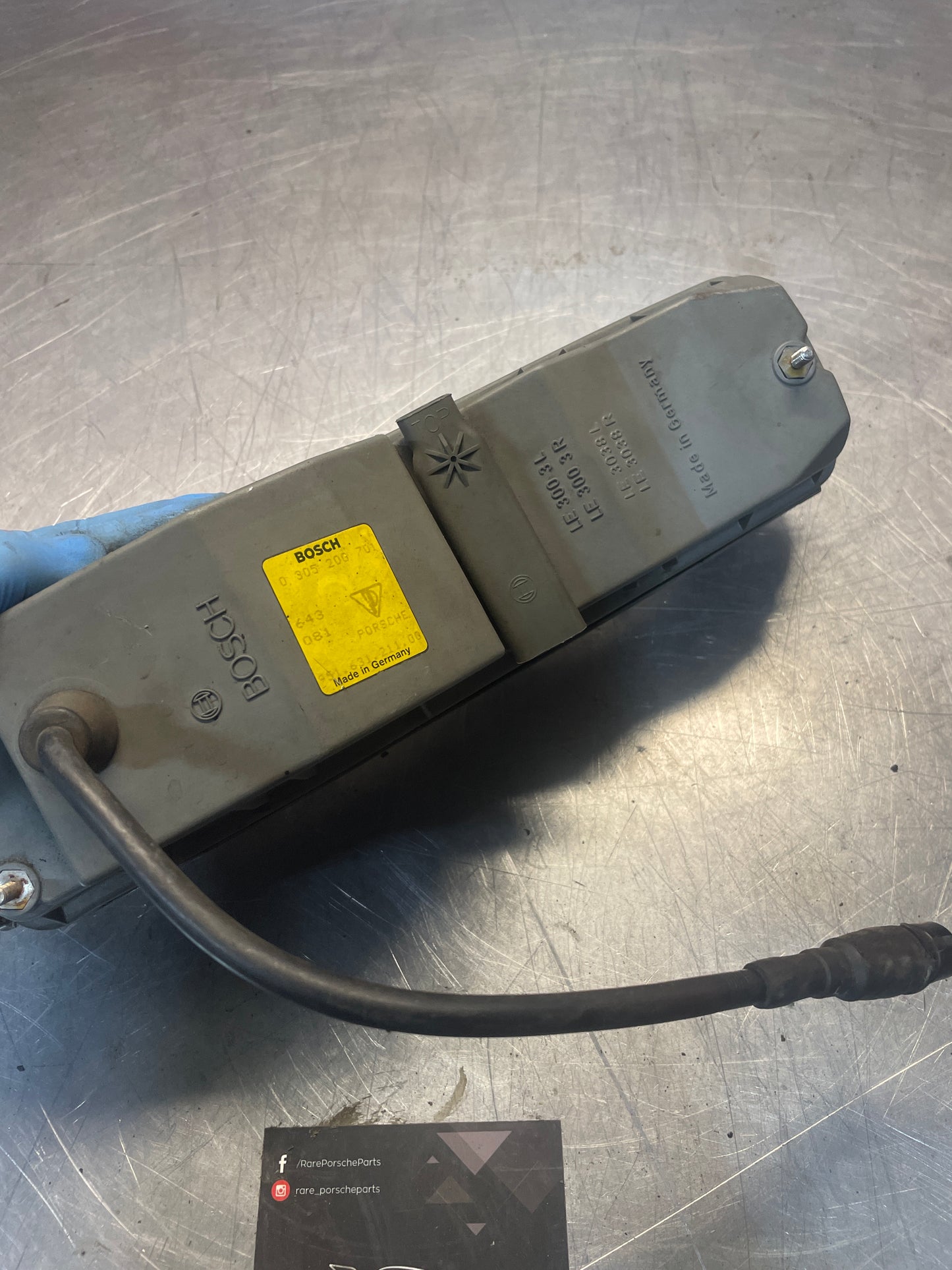 Porsche 944 S2 Turbo left foglight 95163121100, damaged