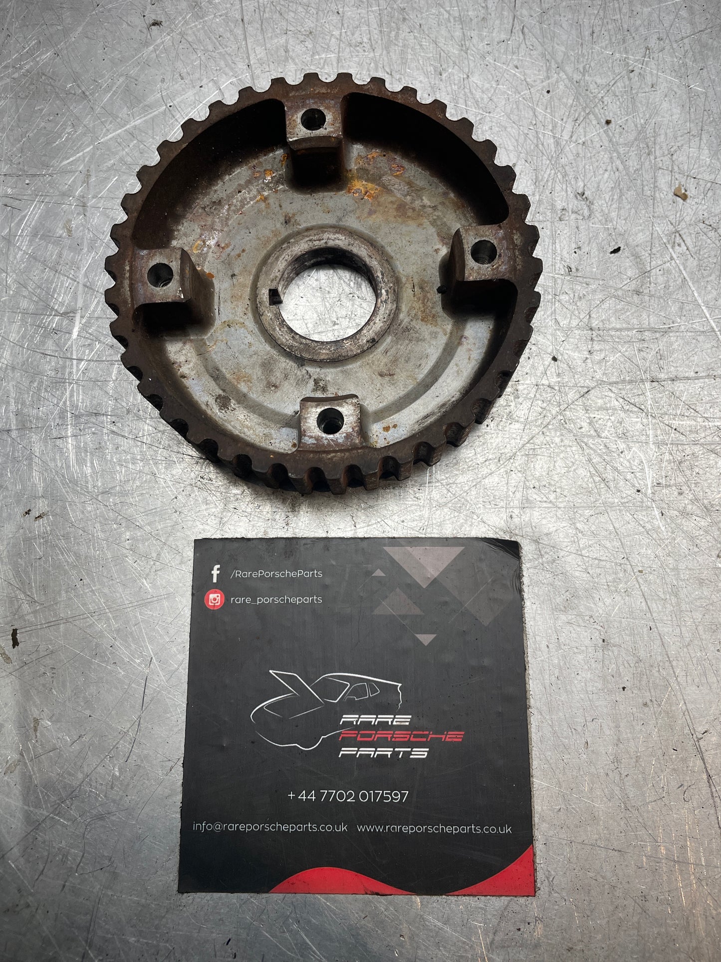 Porsche 944 S2 Crankshaft drive gear, pulley 94410220909, used