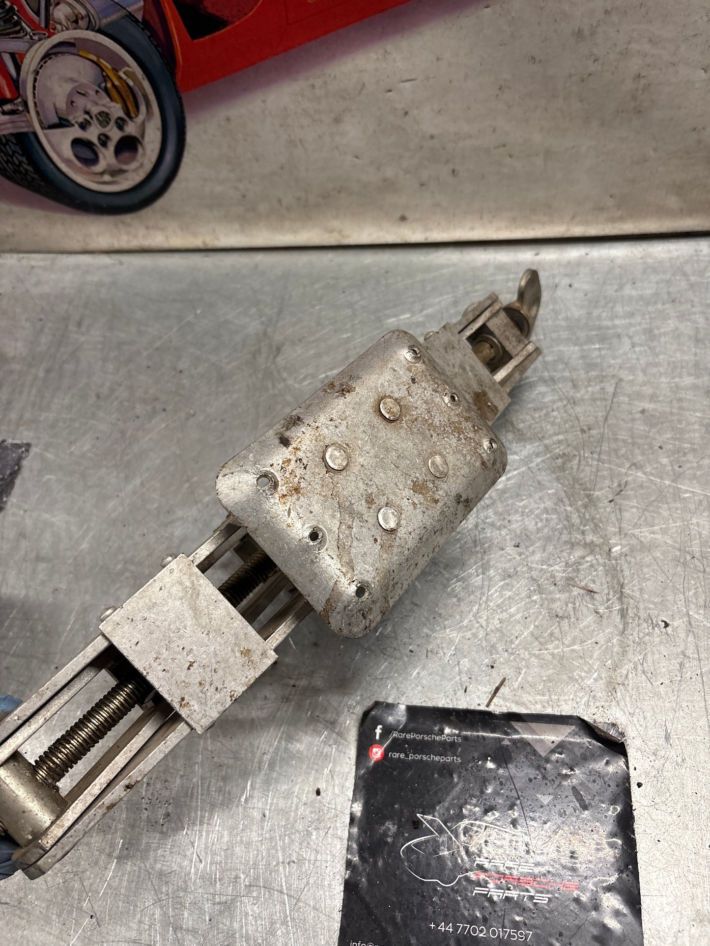 Porsche 944 / 944 Turbo spare tire jack lift, used