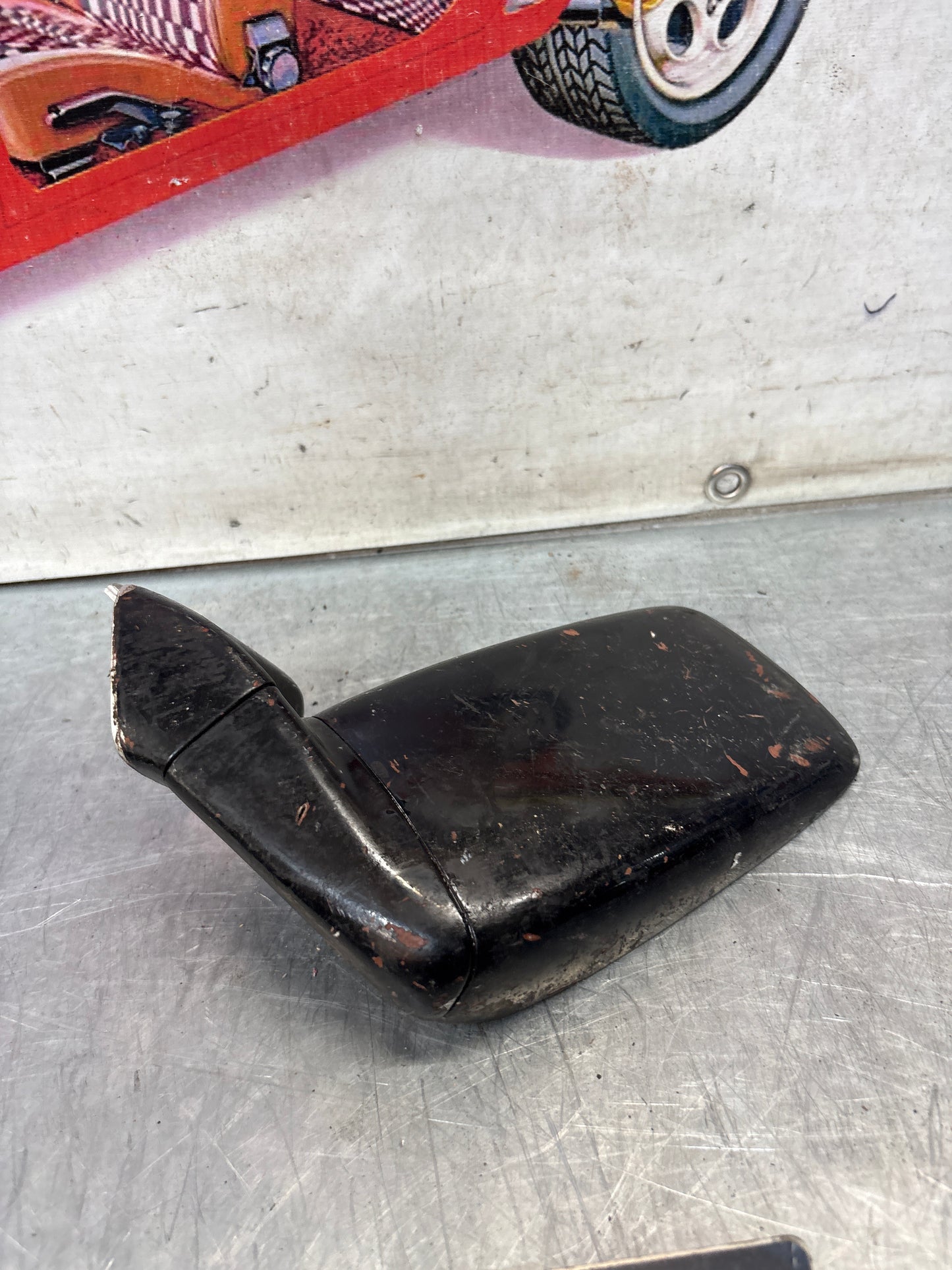 Porsche 928s right side Mirror base, used 92873102403