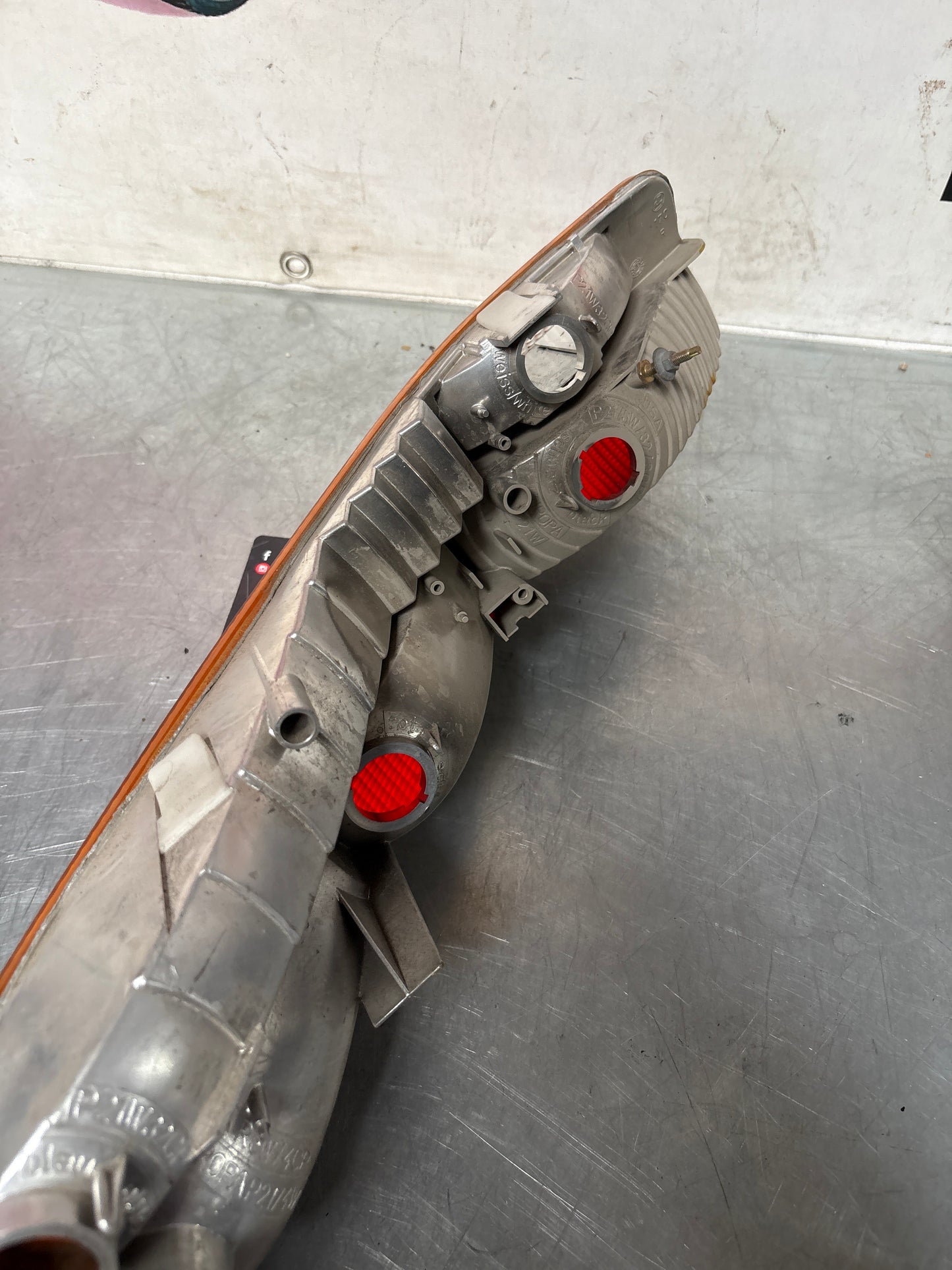 Porsche 928 rear right tail light, used 92863104401, cracked