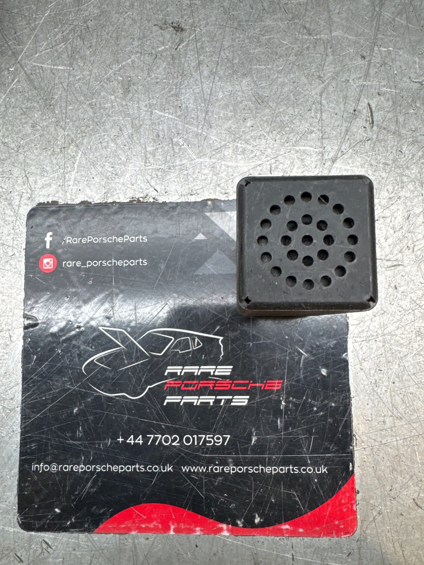 Porsche 928 warning time relay, used 92861810202