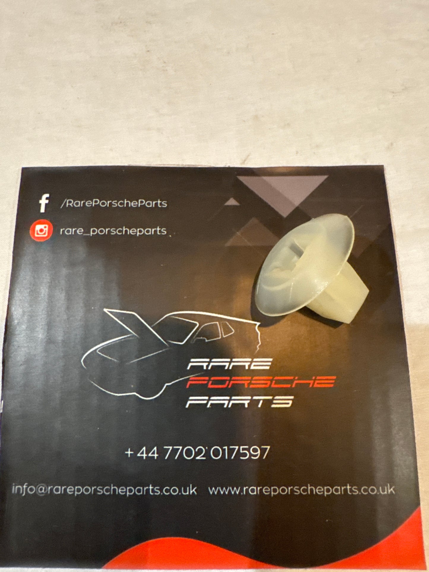 Porsche Expanding nut N91019001 NOS