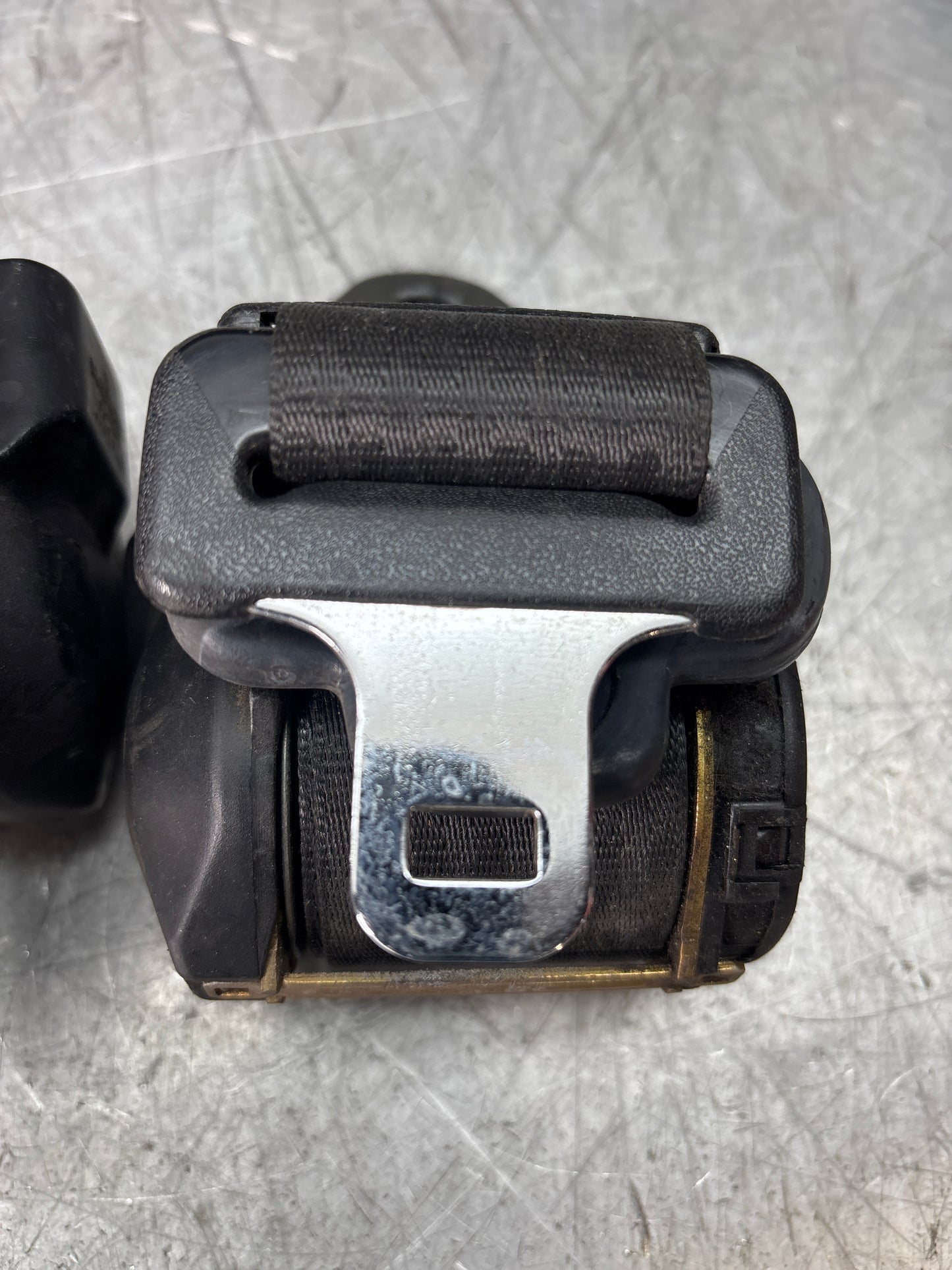 Porsche 924 944 pair of rear seat belts, 94580302102, 94580302202, used