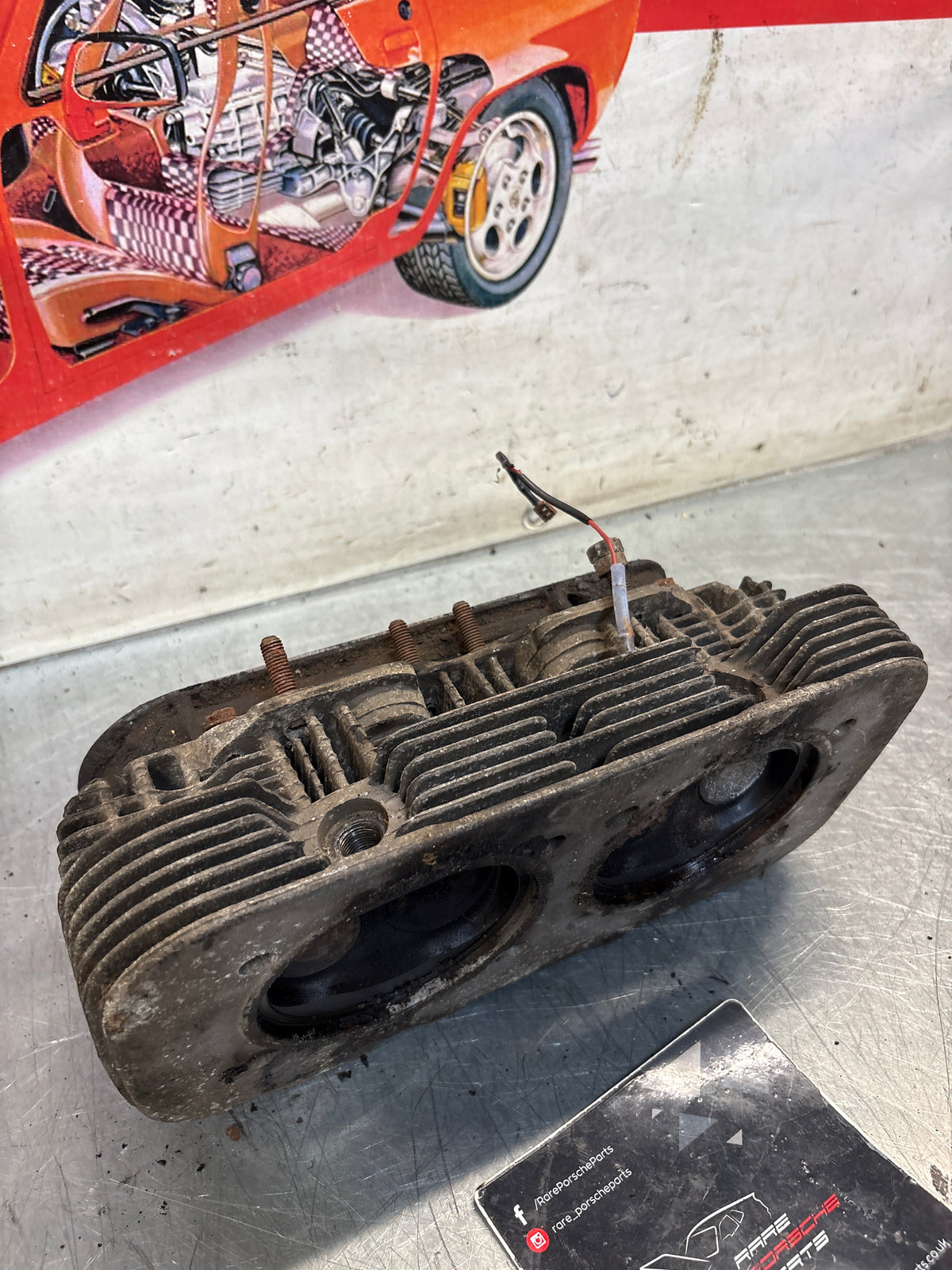 Porsche 914, cylinder head, right side, used 021101371J