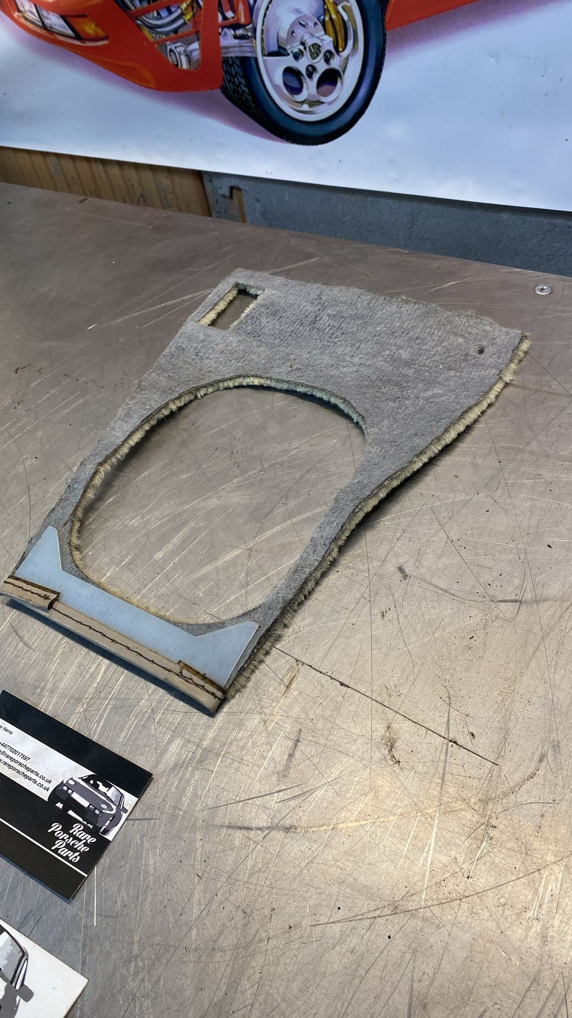 Porsche 924 944 centre console carpet centre trim beige 477863749 single hole