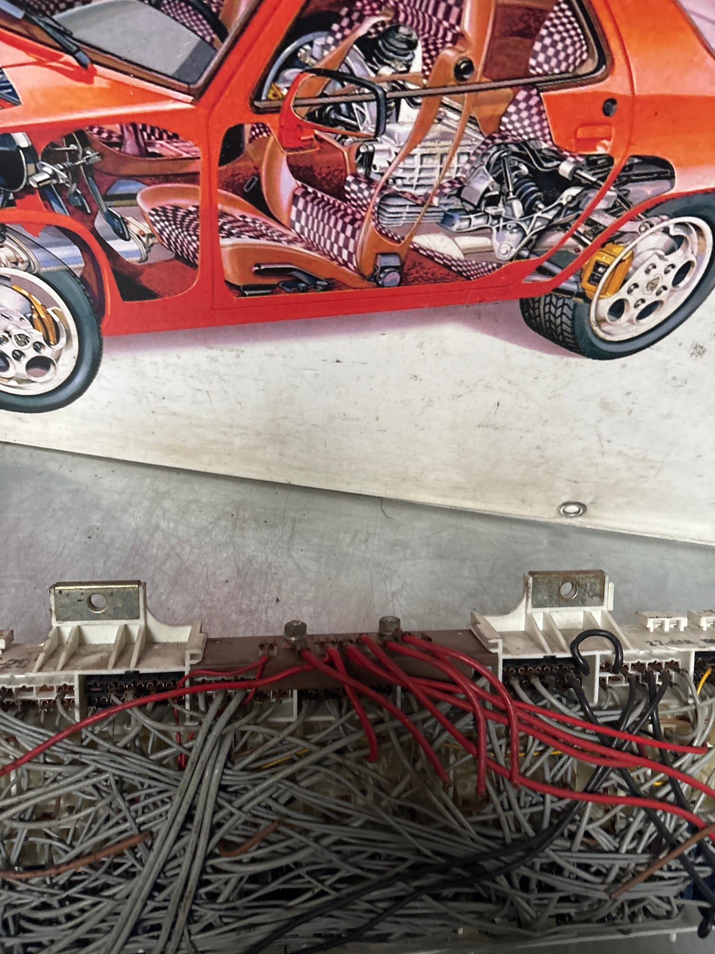 Porsche 928 relay fuse box, for spares or repair 92861010514