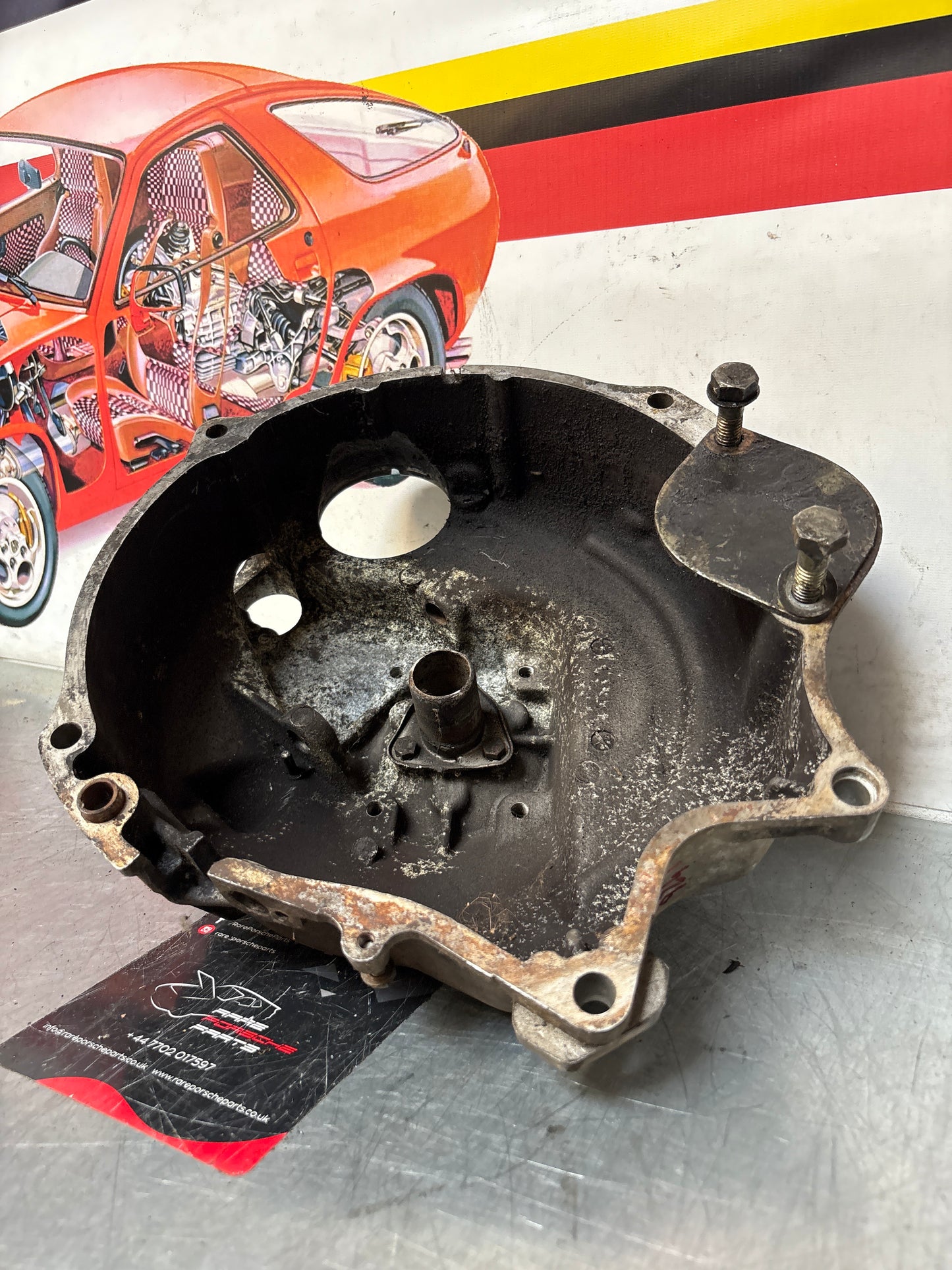 Porsche 924 Turbo bell housing, used 9311164015R